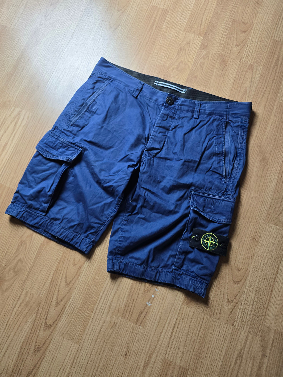 Stone Island Bermuda Cargo Shorts (W34)