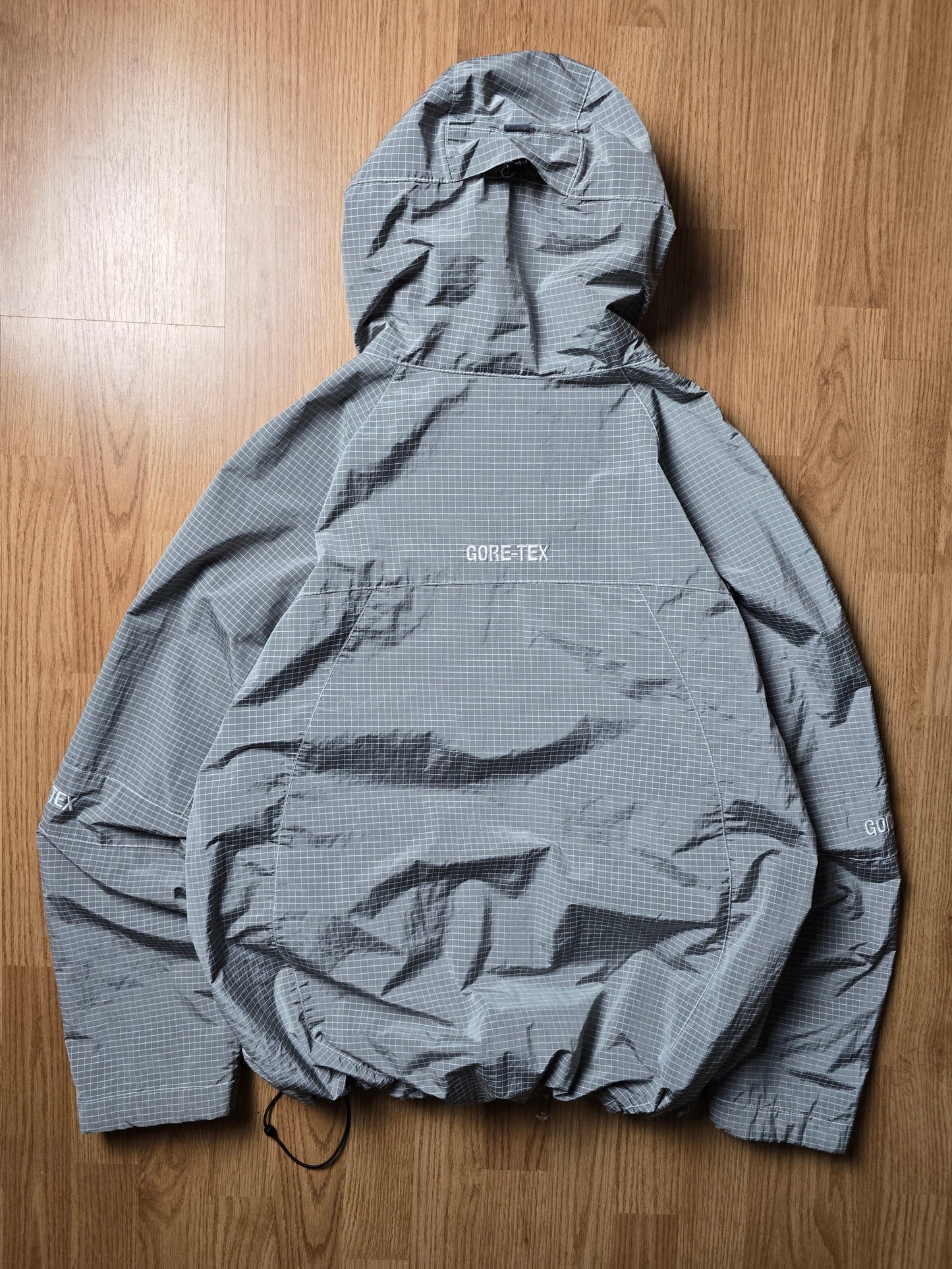 Supreme Gore-Tex Contrast Stitch Anorak (M)