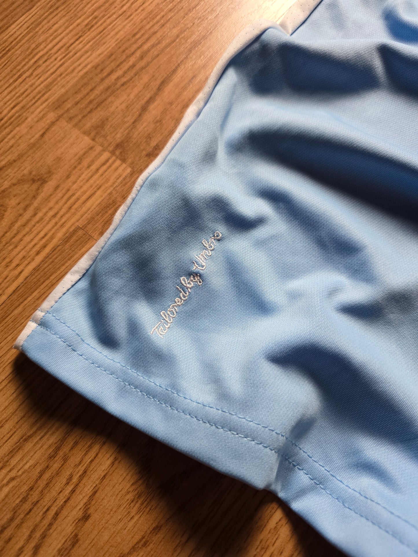 Umbro Manchester City Kun Aguero 11/12 Home Top (L)