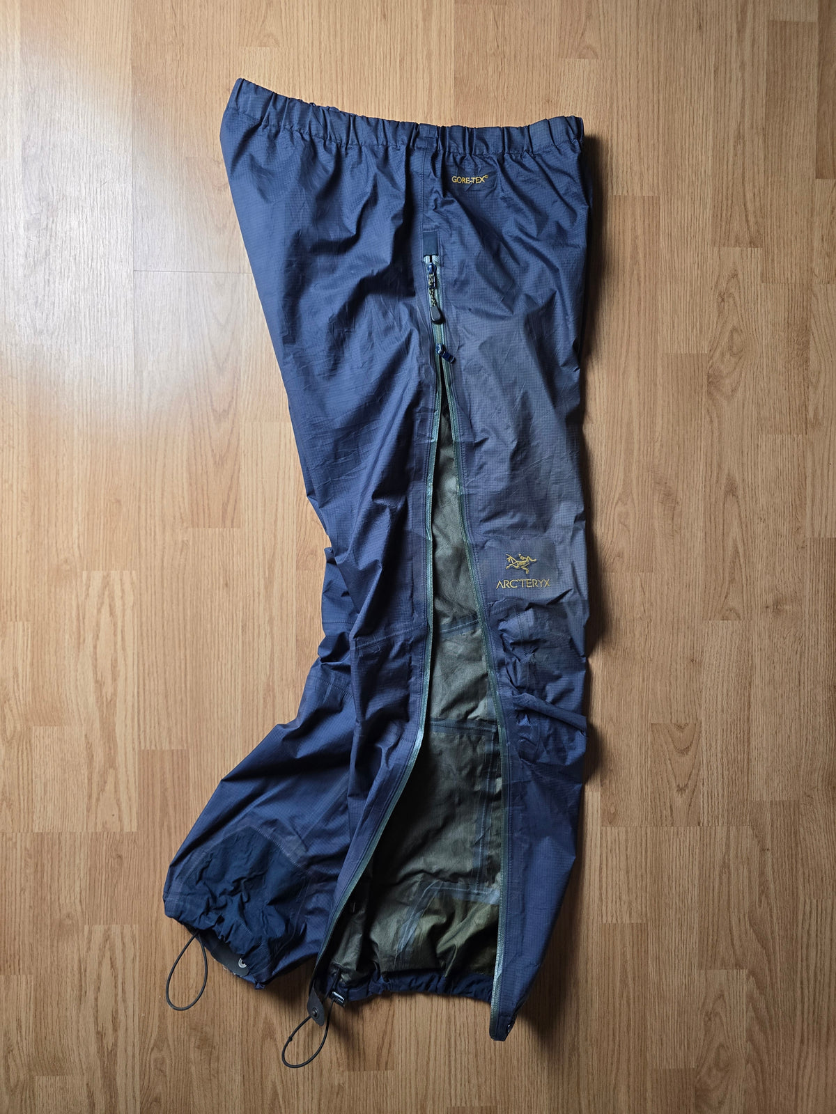 Rare Arc'teryx "SAMPLE" 1998 Gore-Tex Shell Pants (XL)