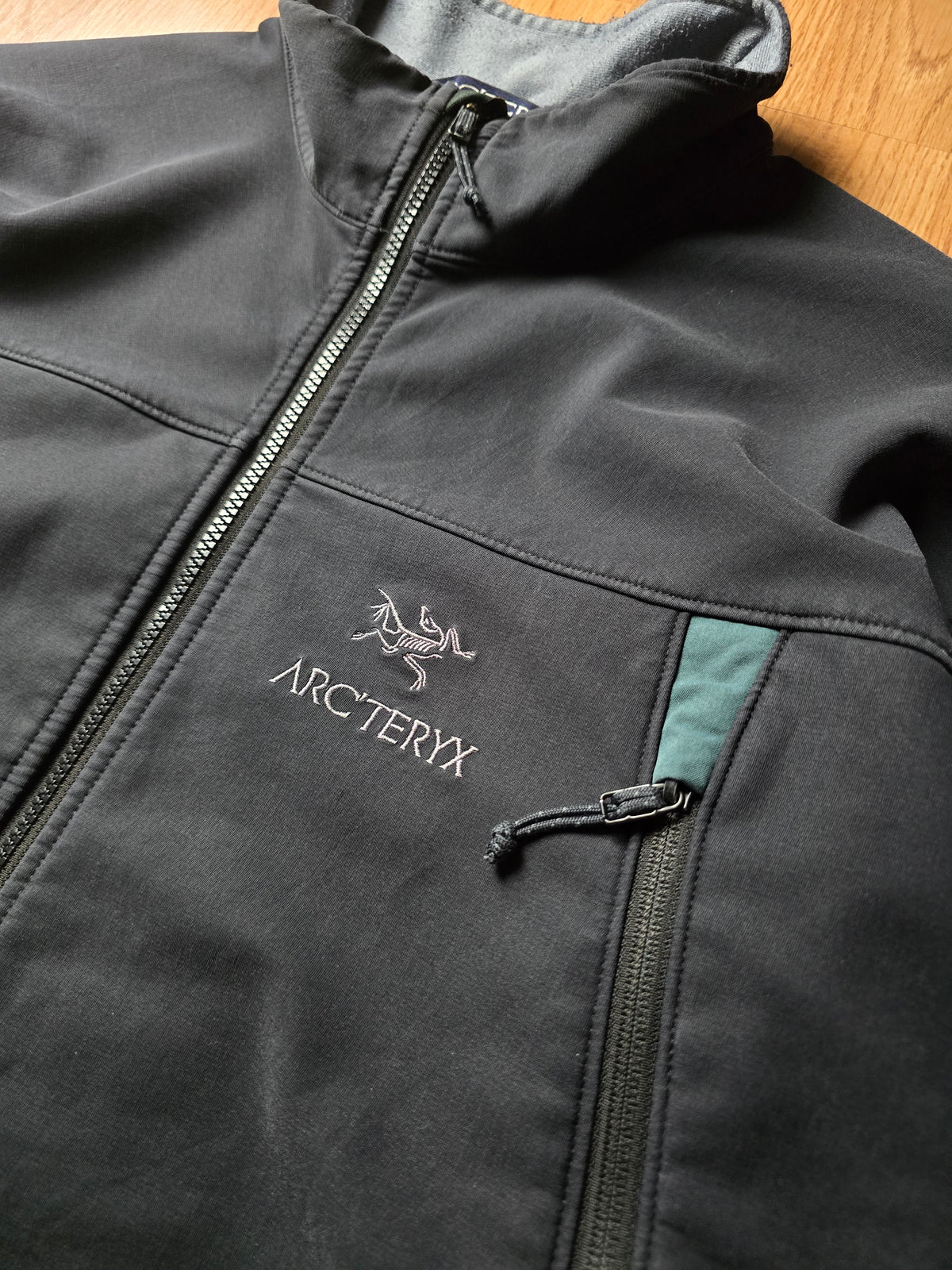 Vintage Arc'teryx Gamma SV Polartec Soft Shell Jacket (XL)