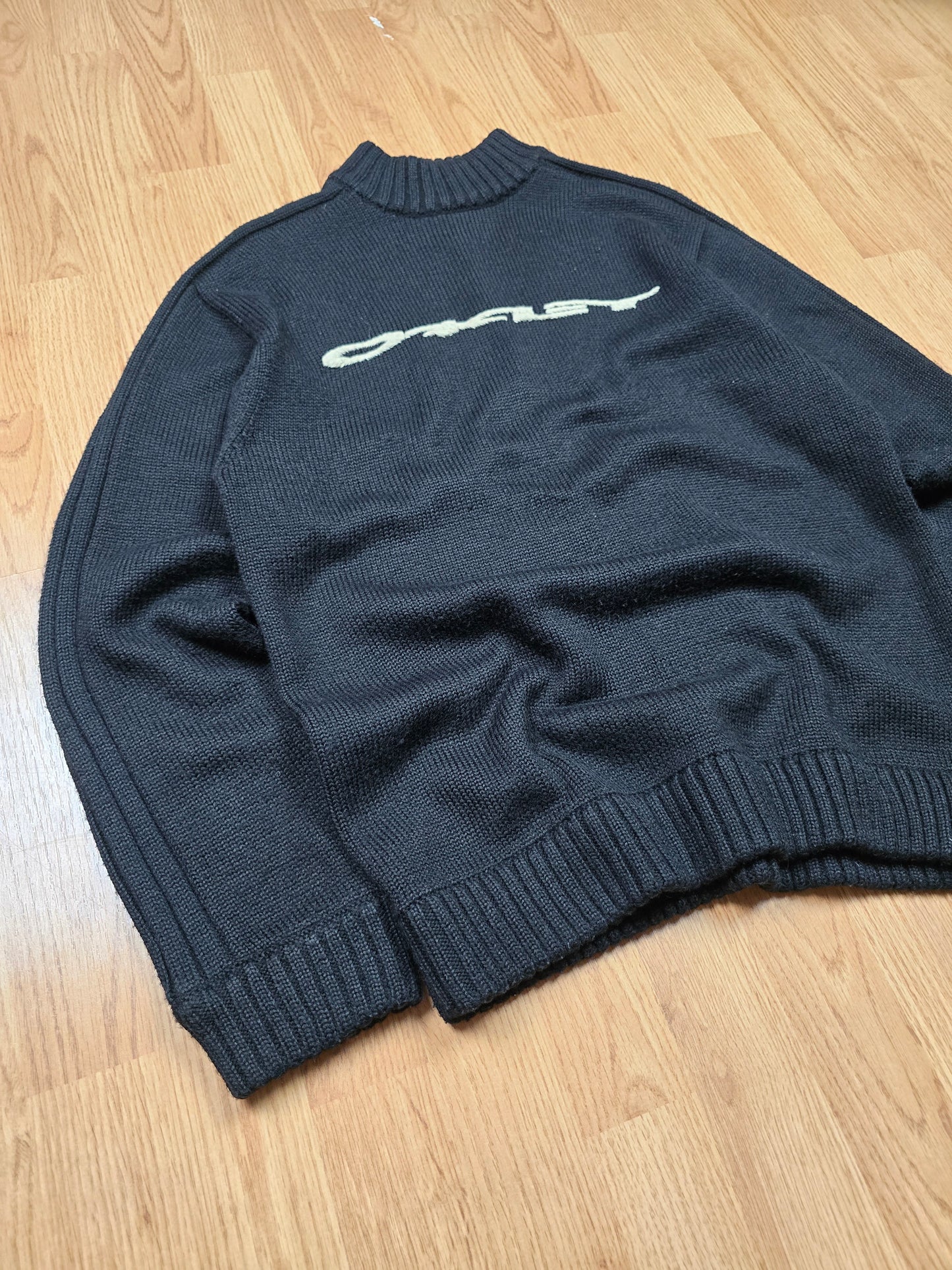 Vintage 90s Oakley Mock Neck Knit Logo Sweater (M/L)