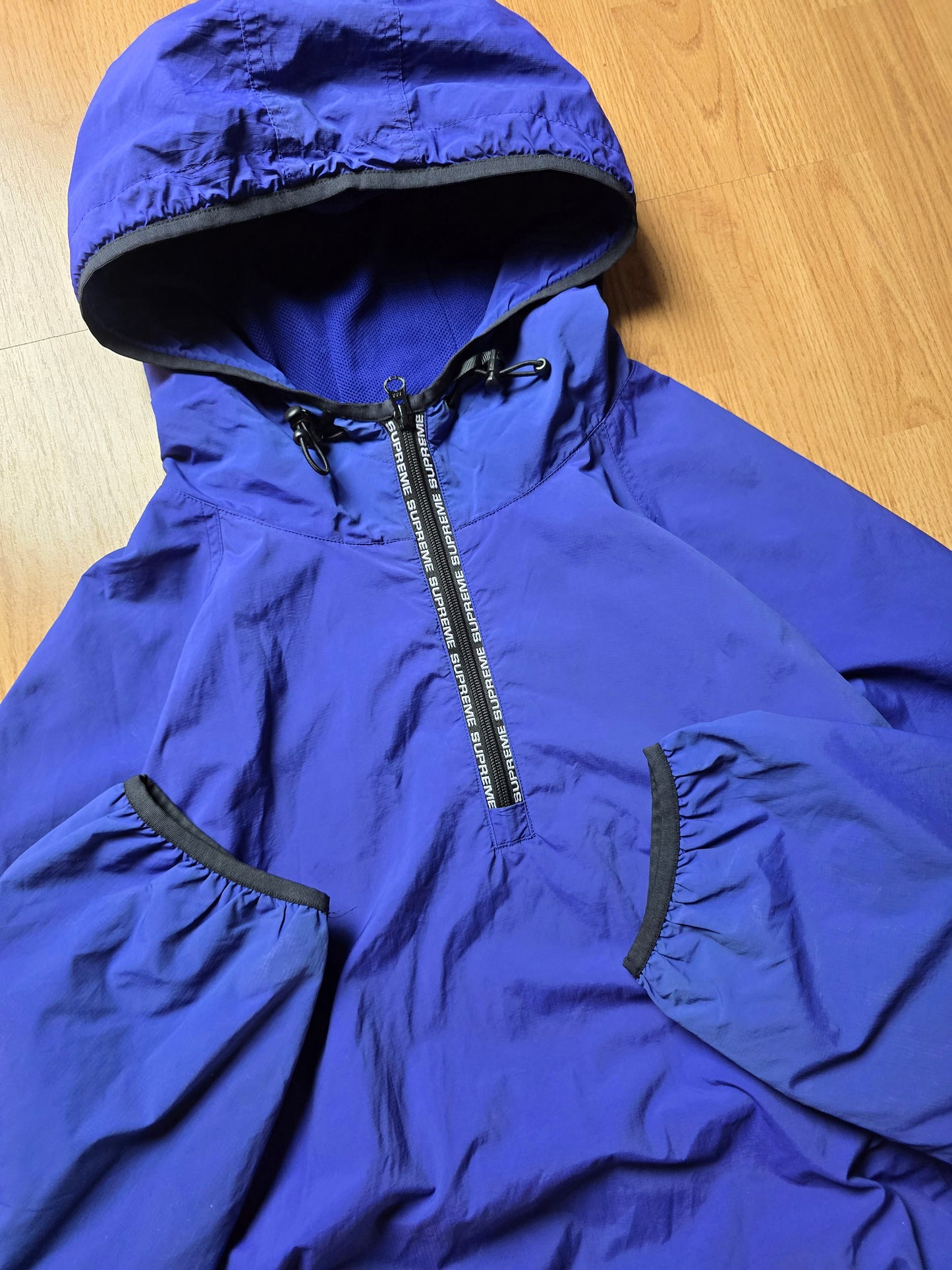 Supreme Reflective Ripstop Hooded Pullover Jacket (XL)