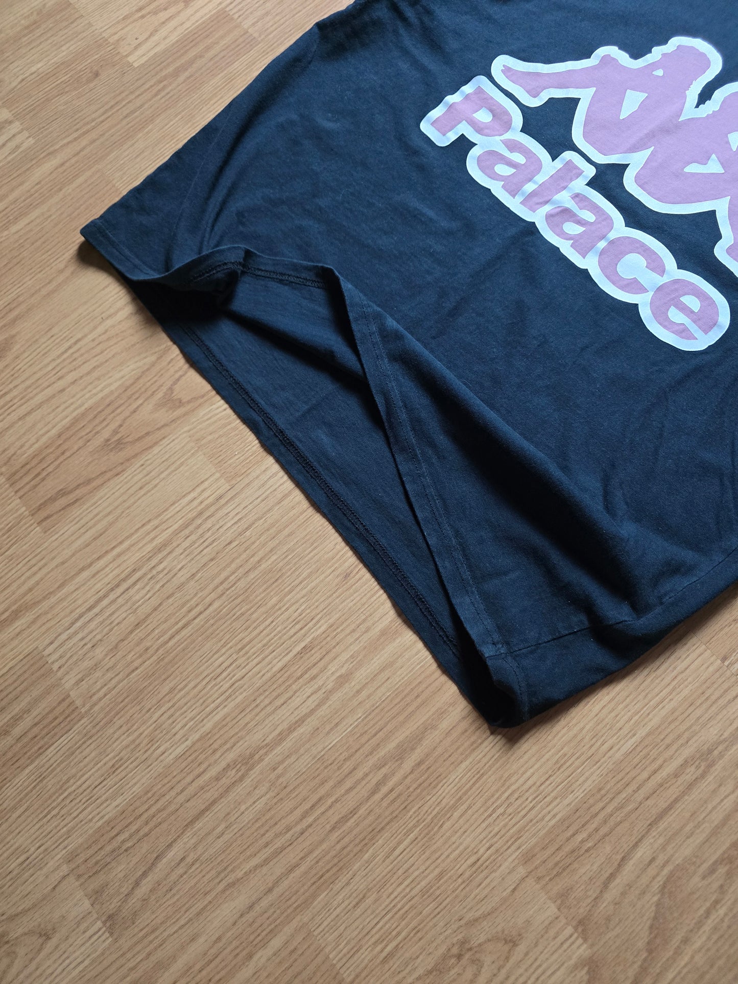 Palace x Kappa Tee (L)