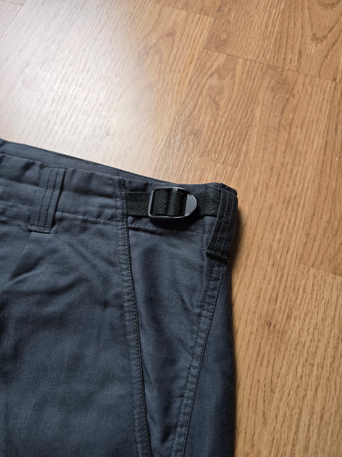 90s Nike ACG Lightweight Cargo Shorts (34)