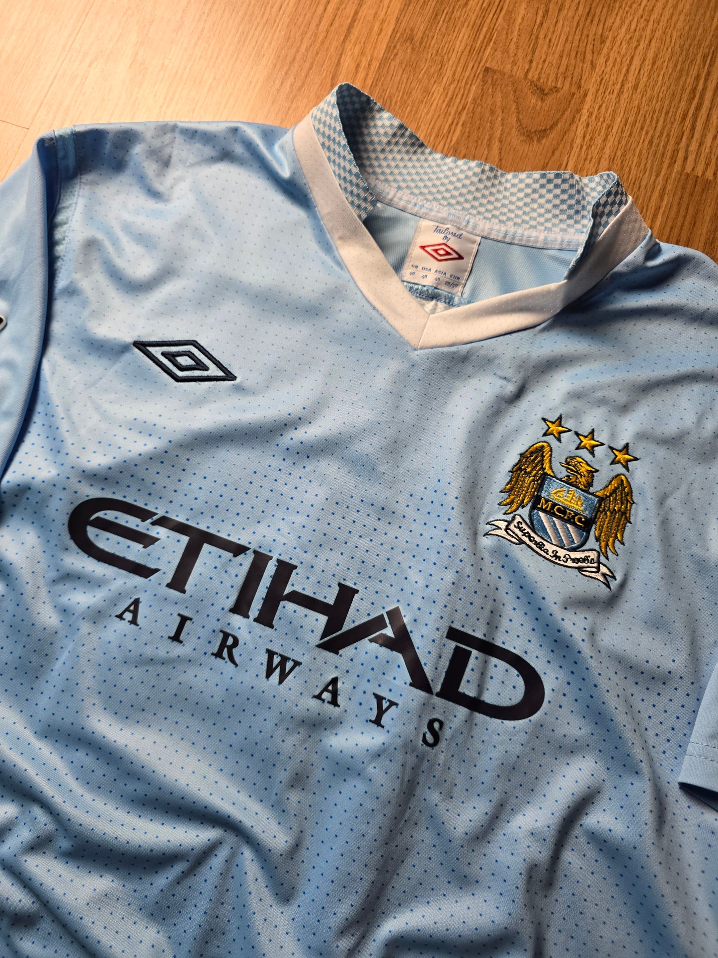 Umbro Manchester City Kun Aguero 11/12 Home Top (L)