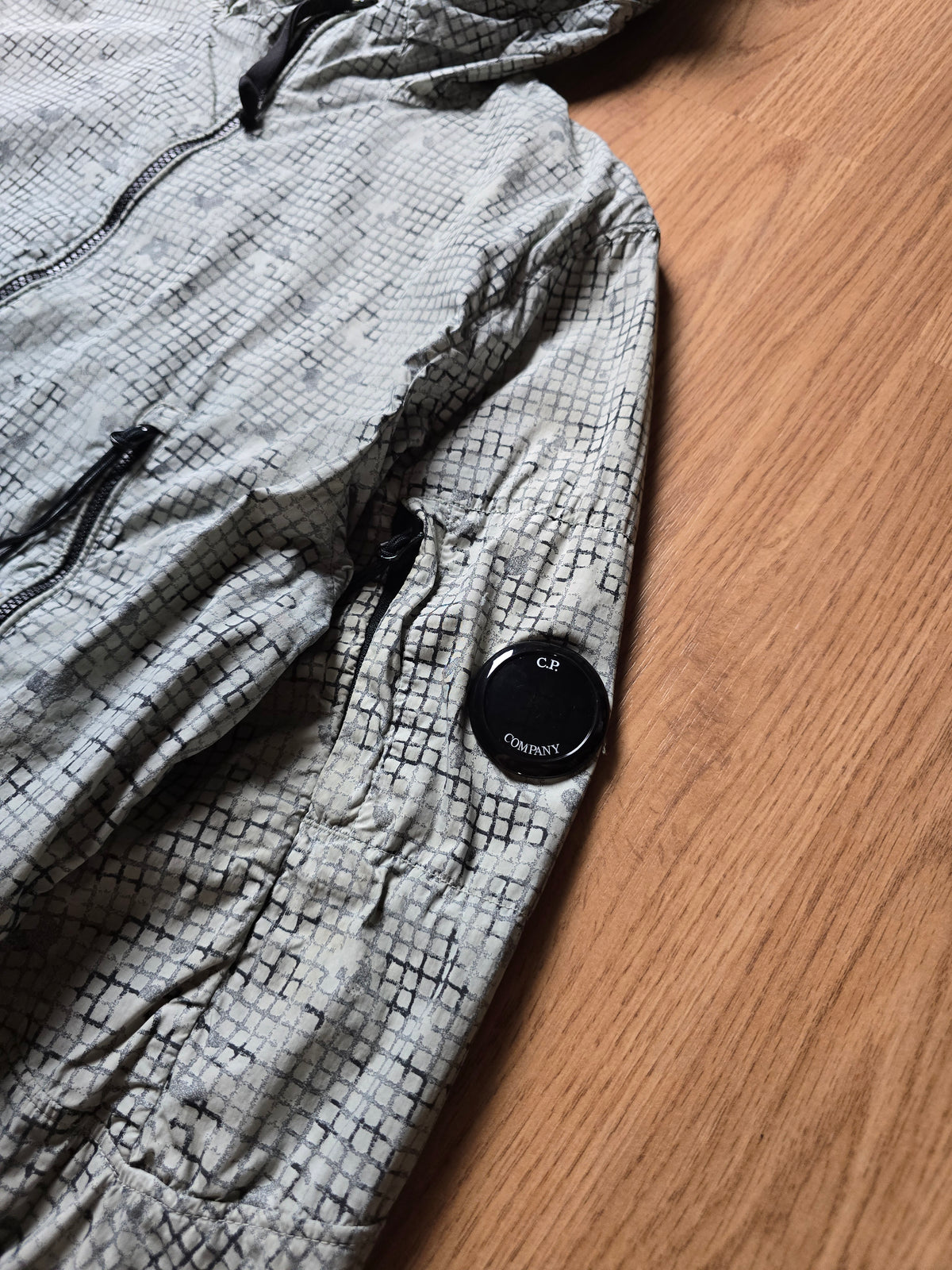 C.P. Company 50 Fili Grid Camo Lens Jacket (M)