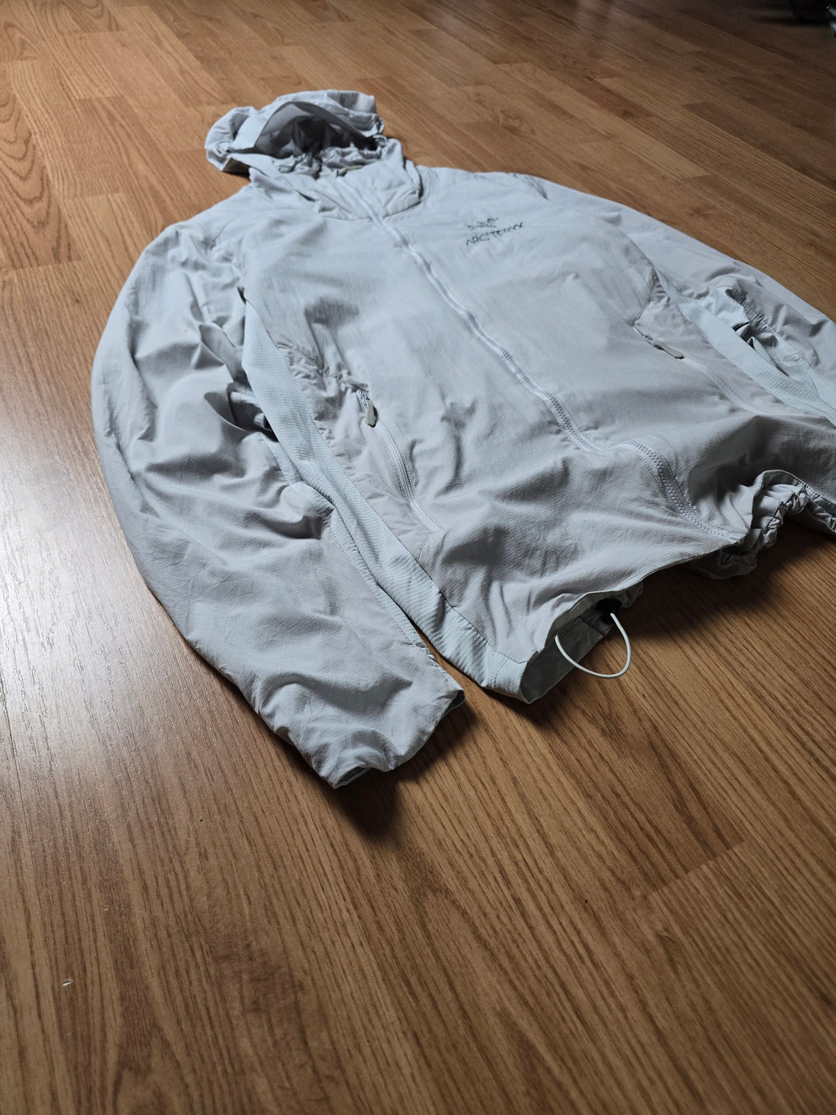 Arc'teryx 2024 'Atom SL Hoody' Jacket (XS/S)