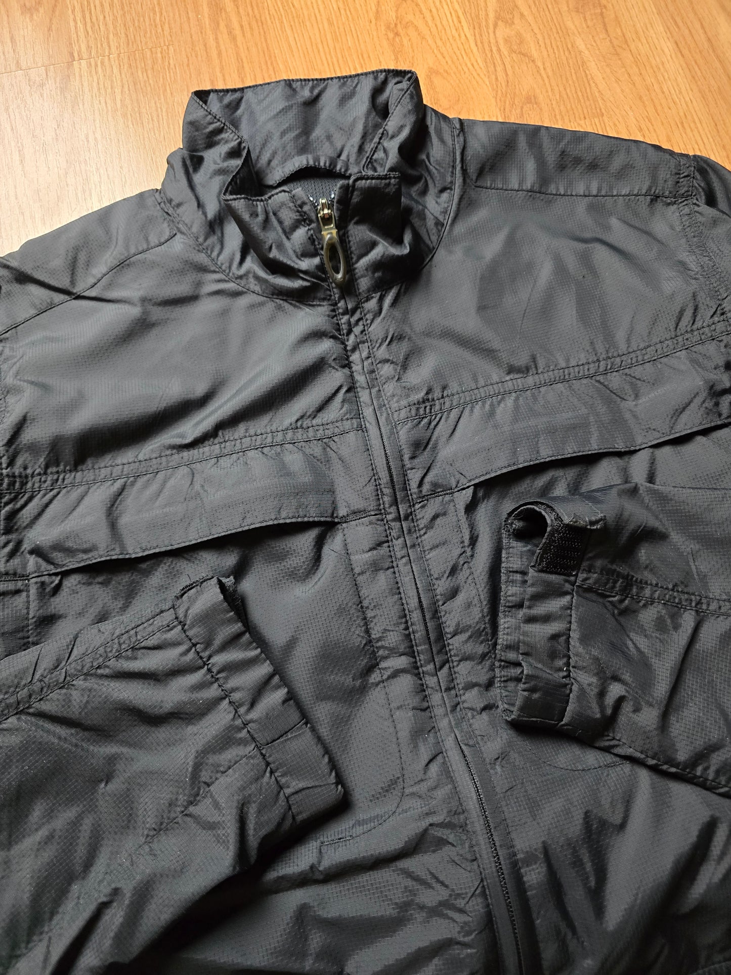 00s Oakley Technical Water-resistant Windbreaker (M)