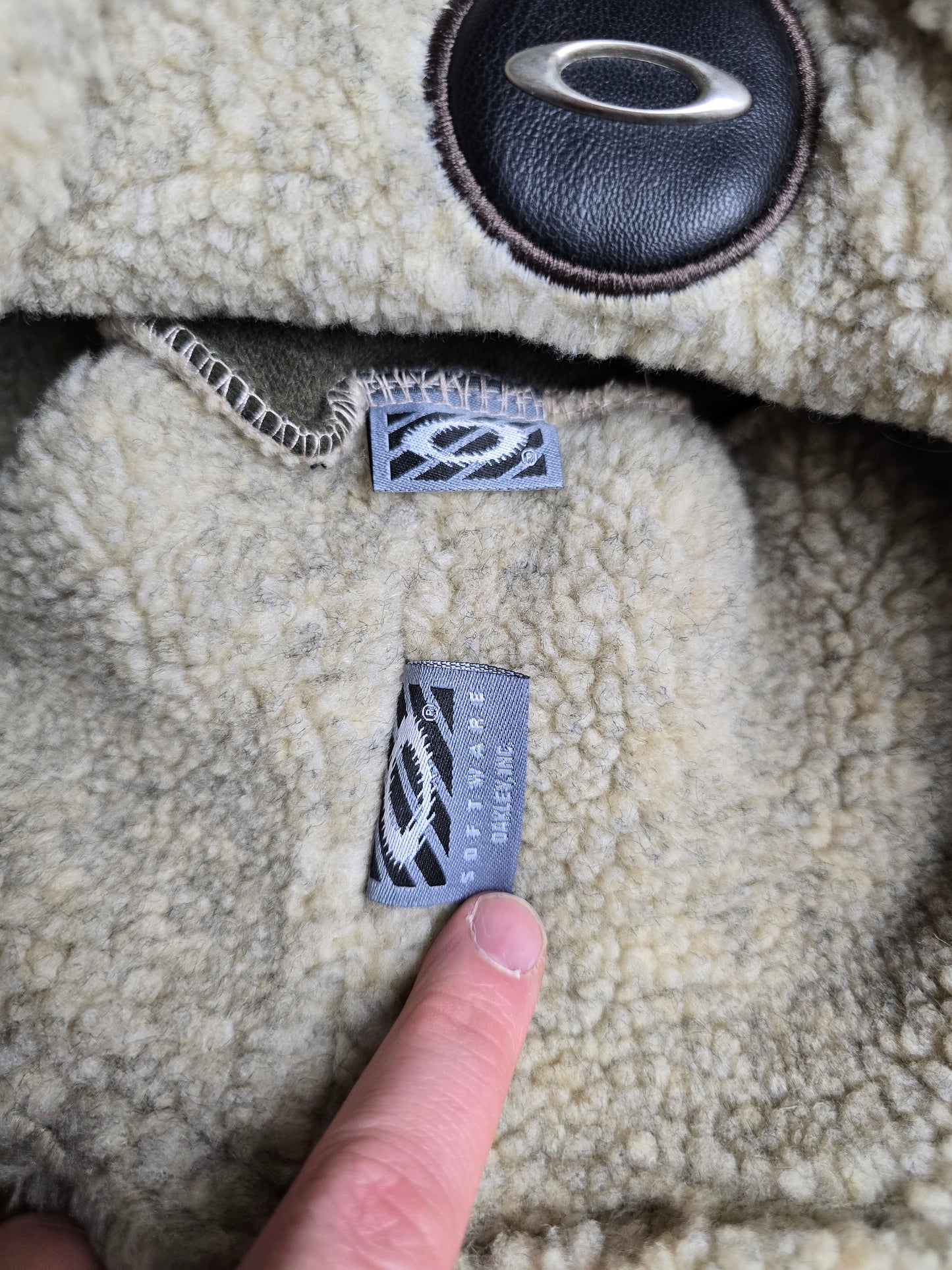 Vintage Oakley Softwear Moscow Fleece Trapper Hat