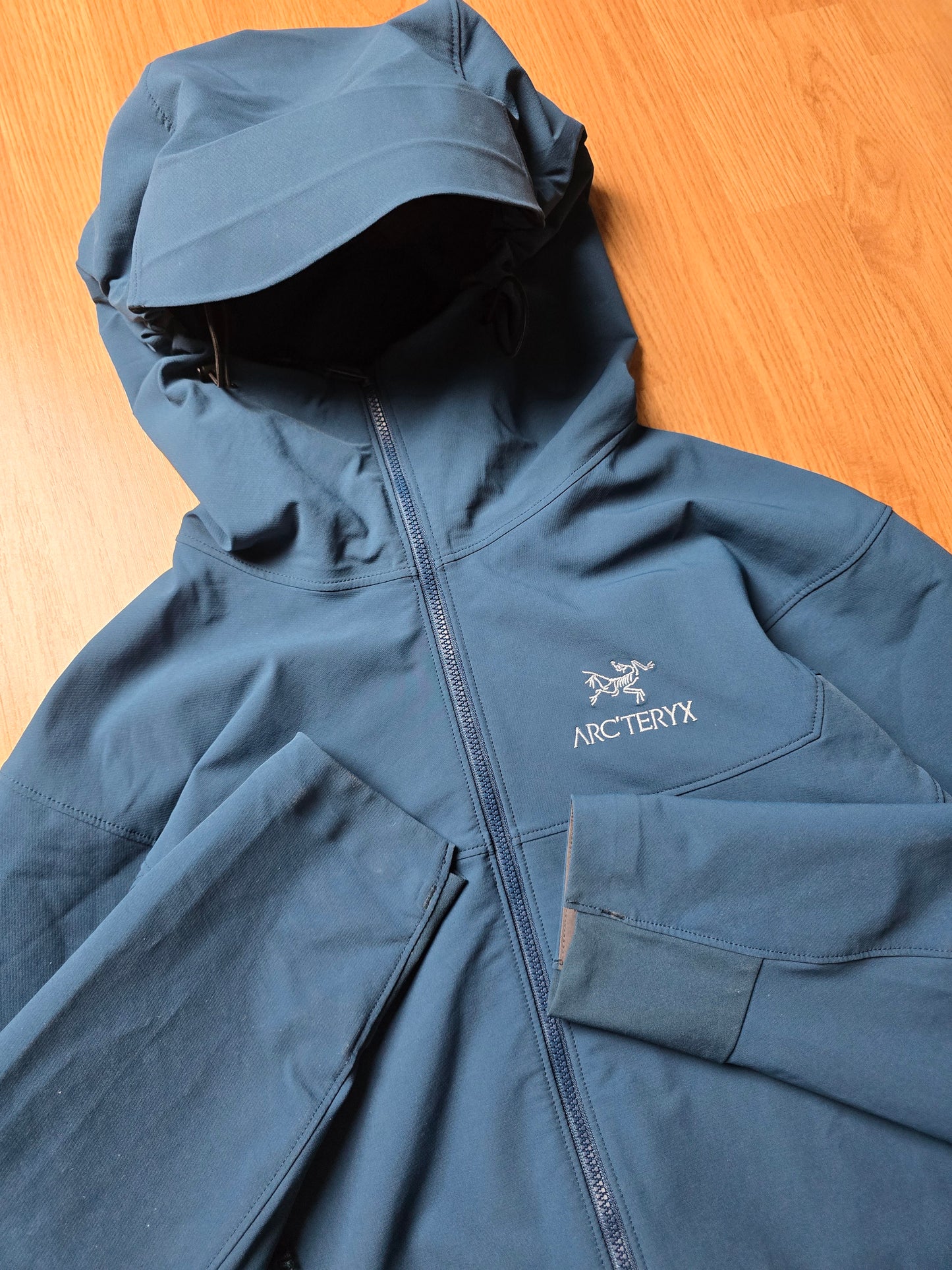 Arc'teryx Gamma LT Soft Shell Jacket (M)