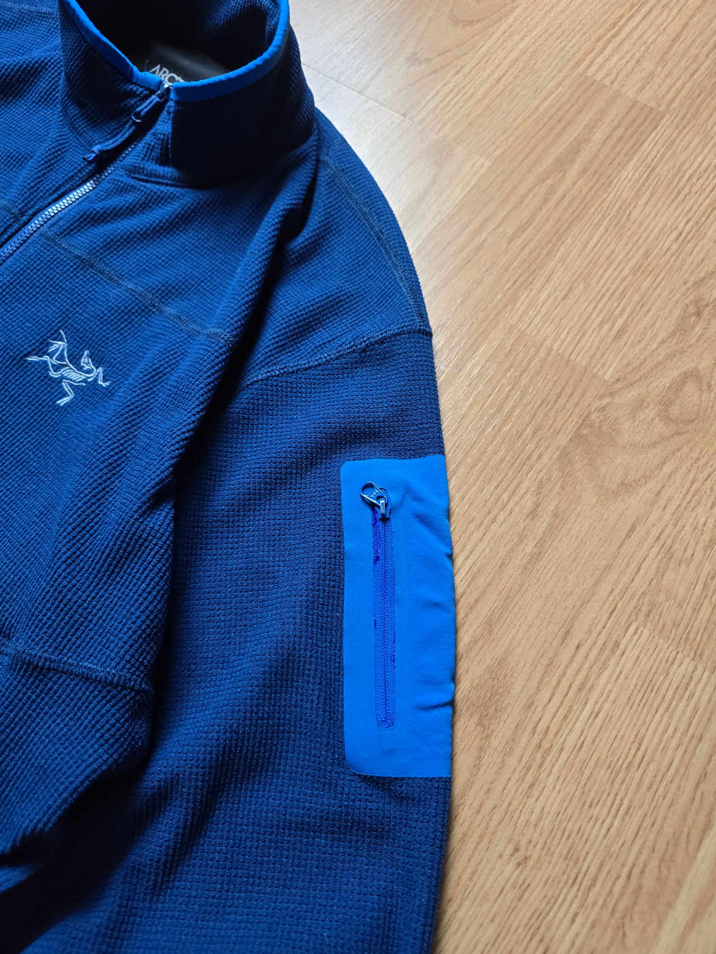 Arc'teryx Delta LT Lightweight Fleece Jacket (M)