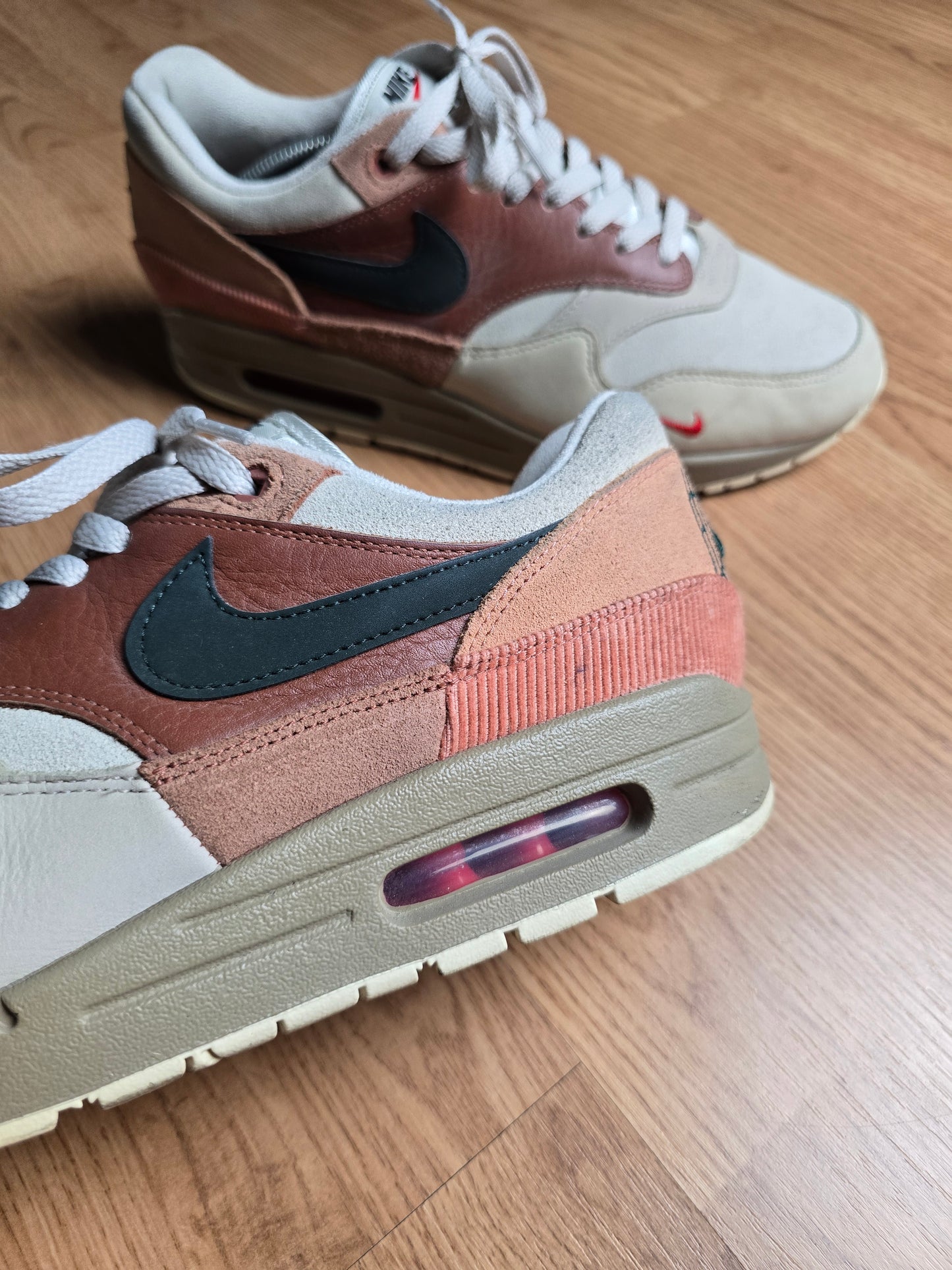 Nike Air Max 1 Amsterdam 'City Pack' (UK9)