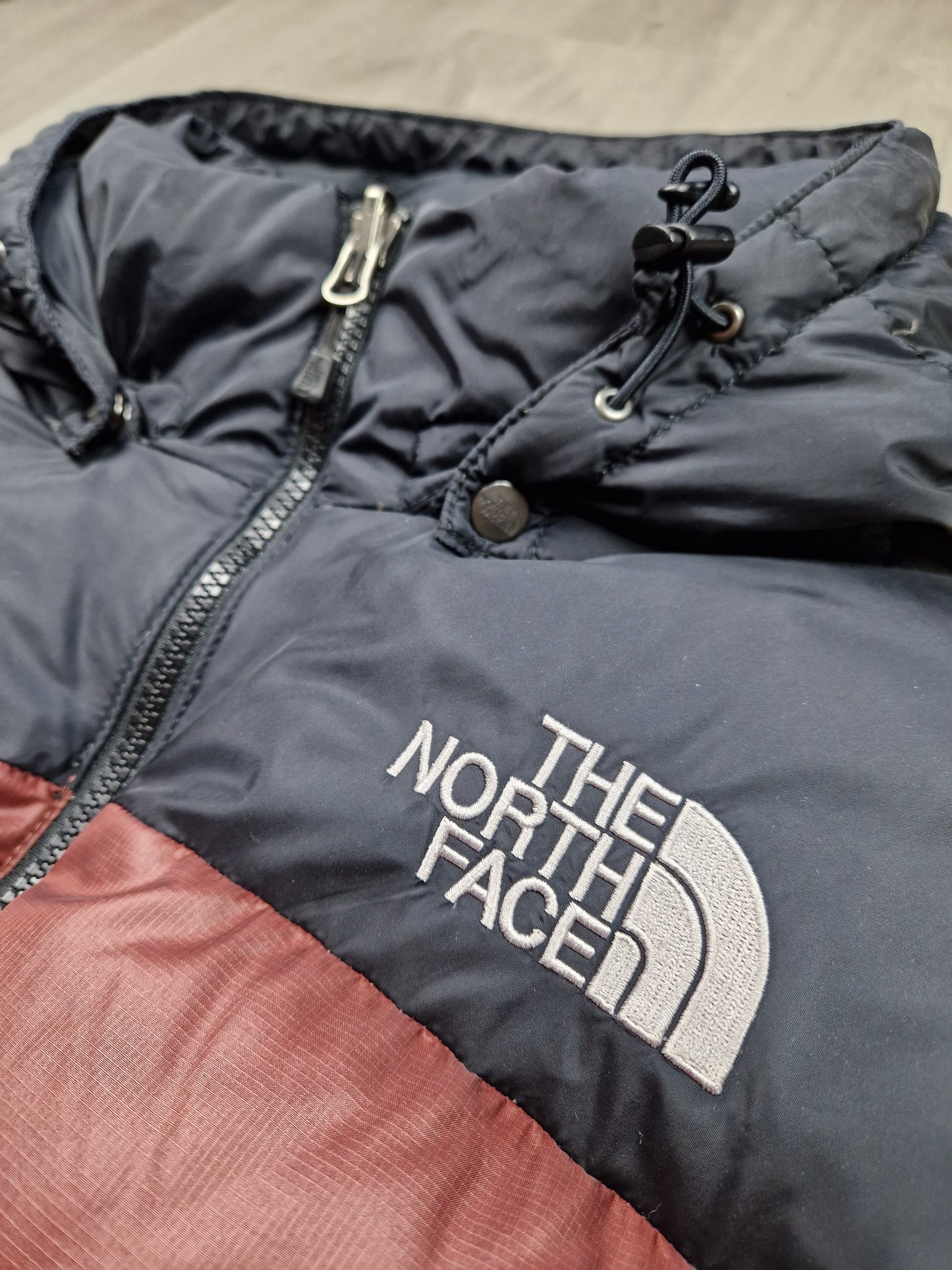 The North Face Nuptse 700 Puffer Jacket (L)