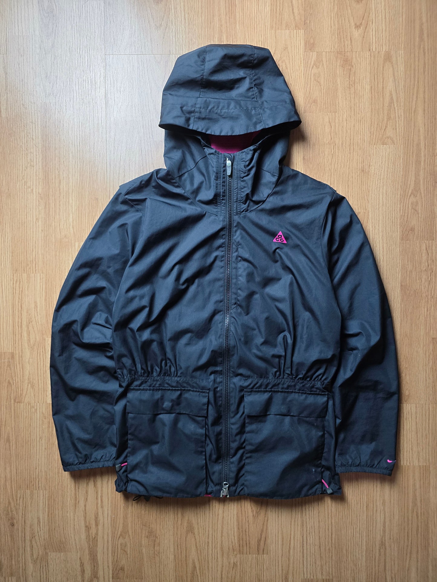 W/ Nike ACG Nylon Short Parka Jacket (M)