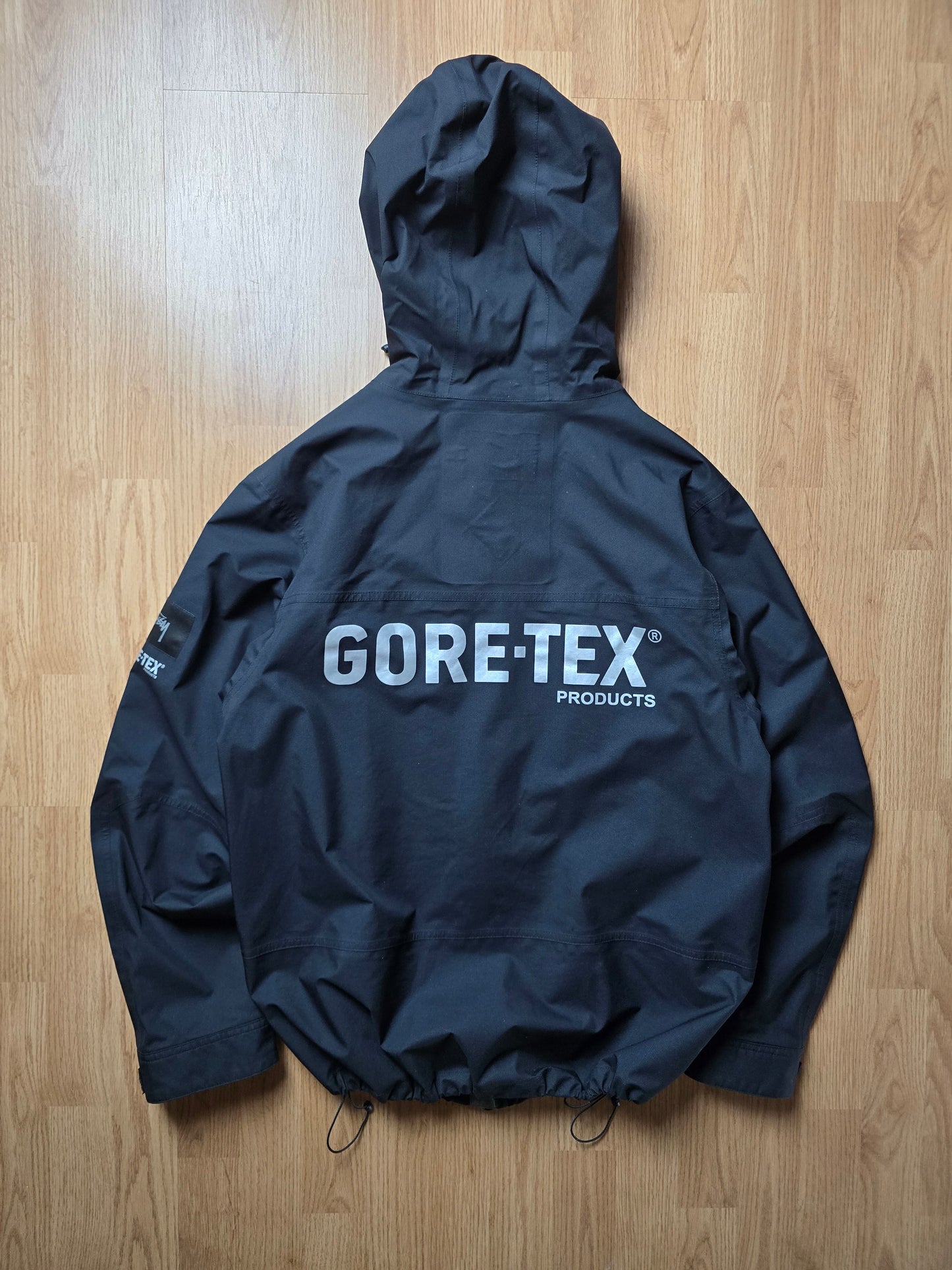 RARE Stussy Gore-tex Products Mountain Shell Jacket - Japan Exclusive (L)