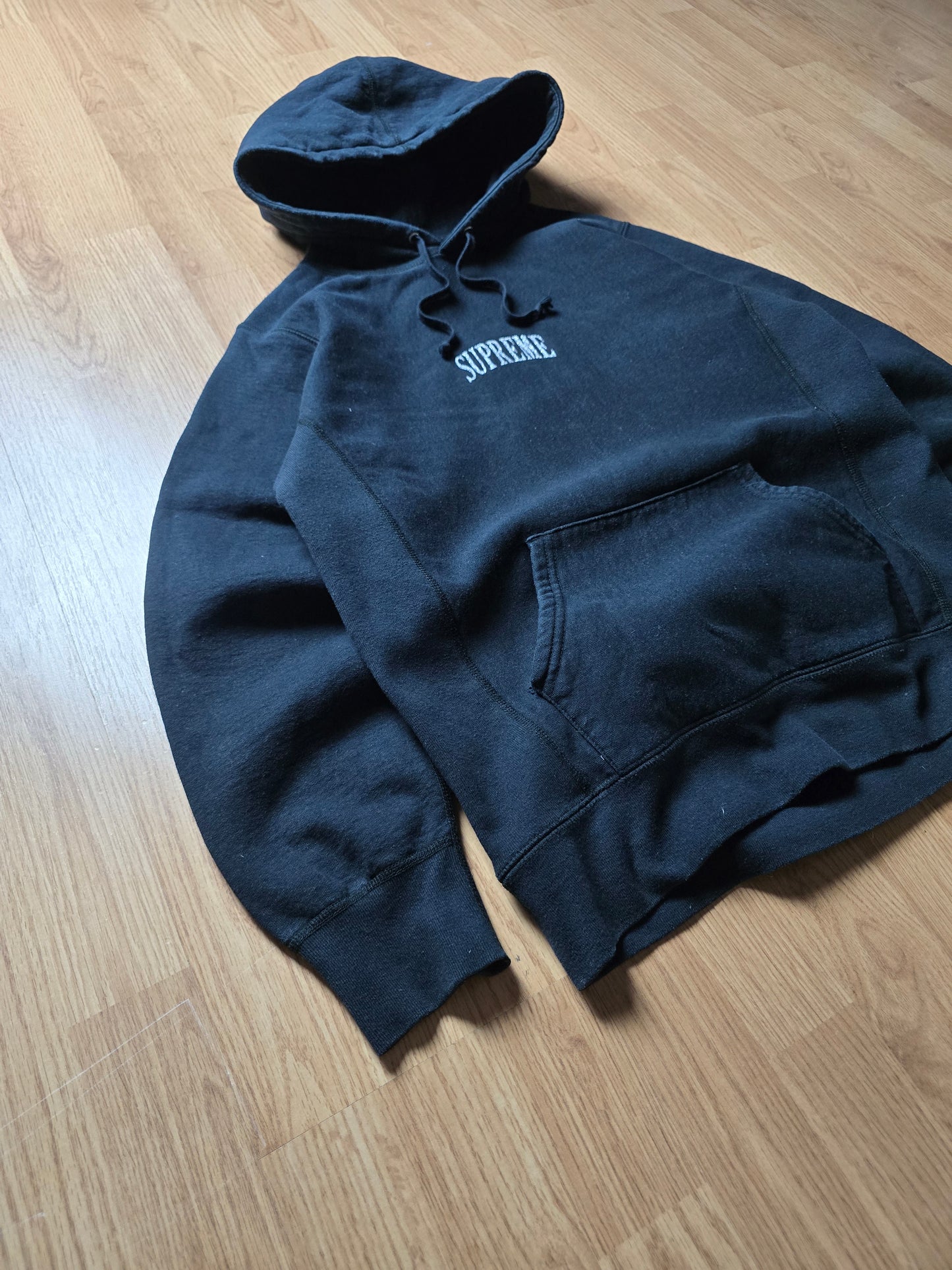 Supreme Glitter Arc Logo Hoodie (M)