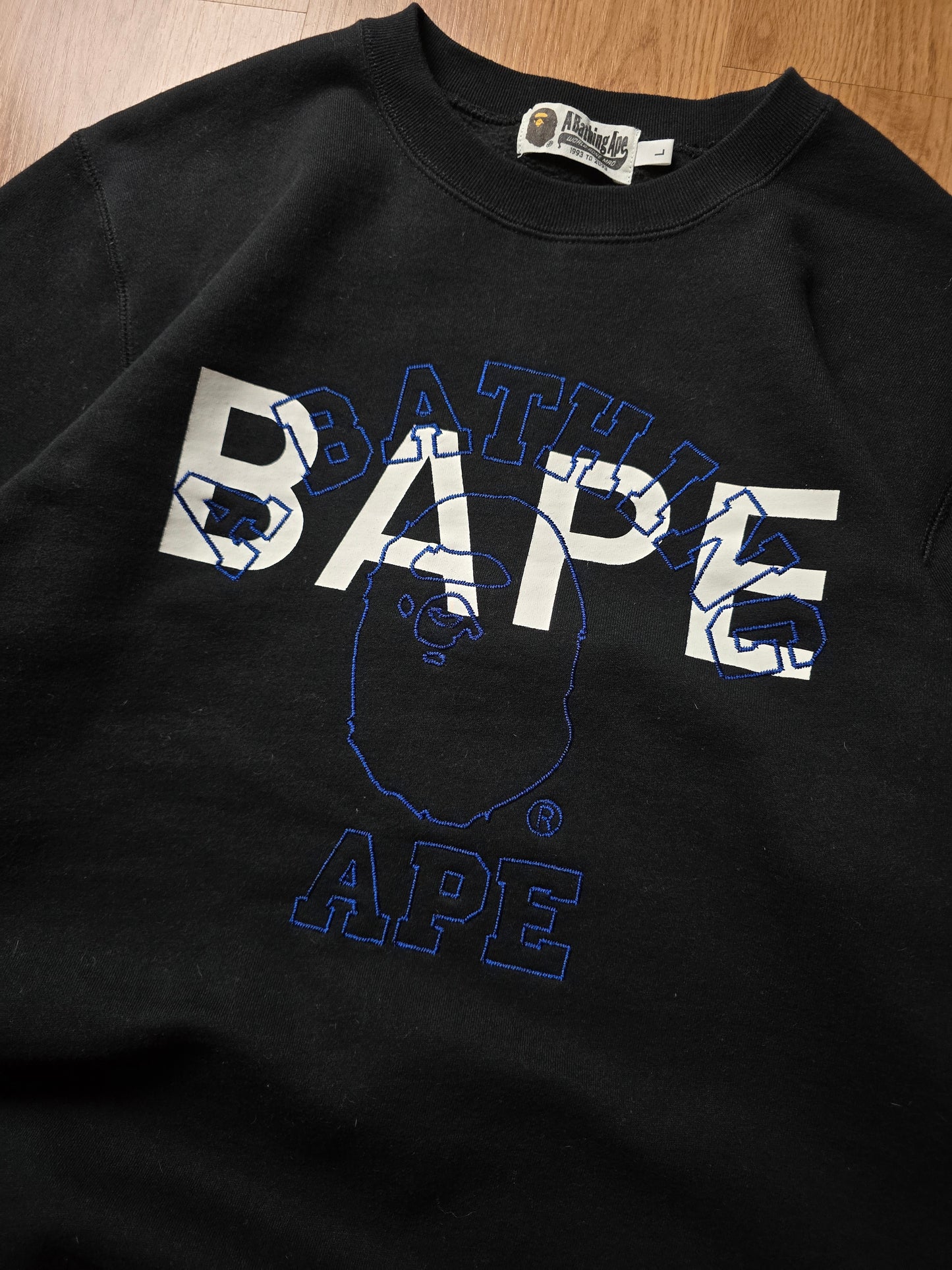 Bape College print & Embroidered Logo Crewneck Sweatshirt (M)