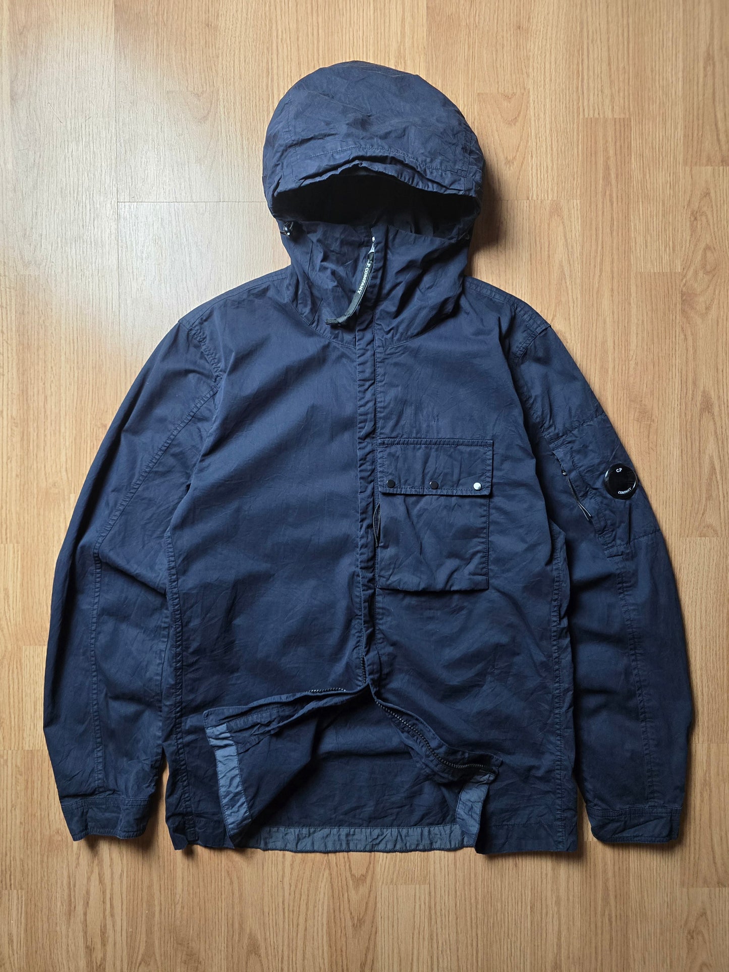 C.P. Company Hooded Gabardine Arm Lens Zip Shirt Jacket (M/L)