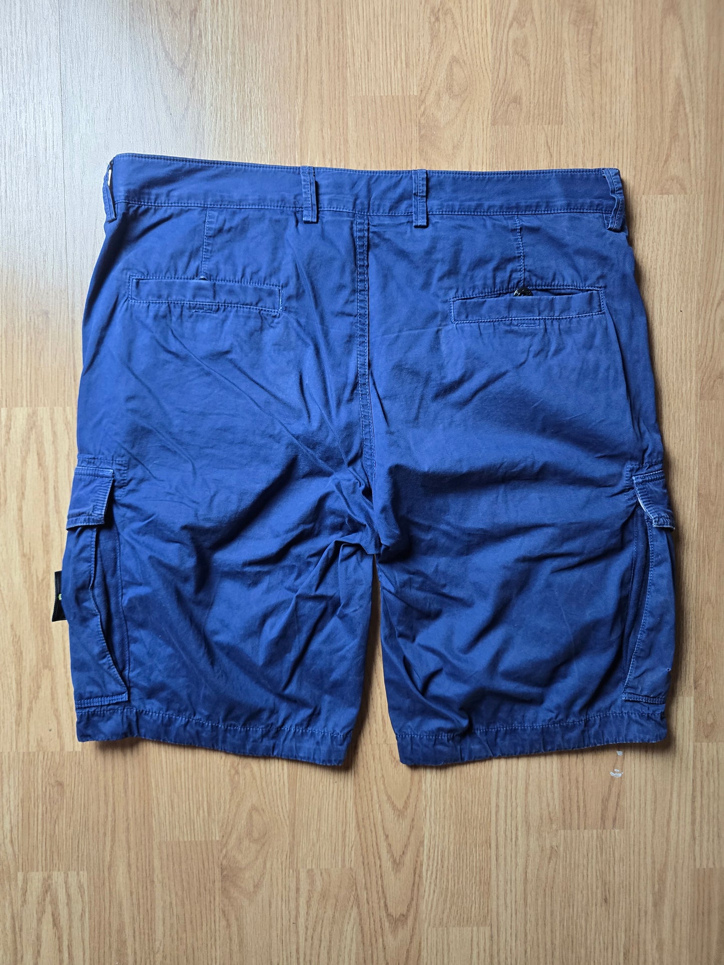 Stone Island Bermuda Cargo Shorts (W34)