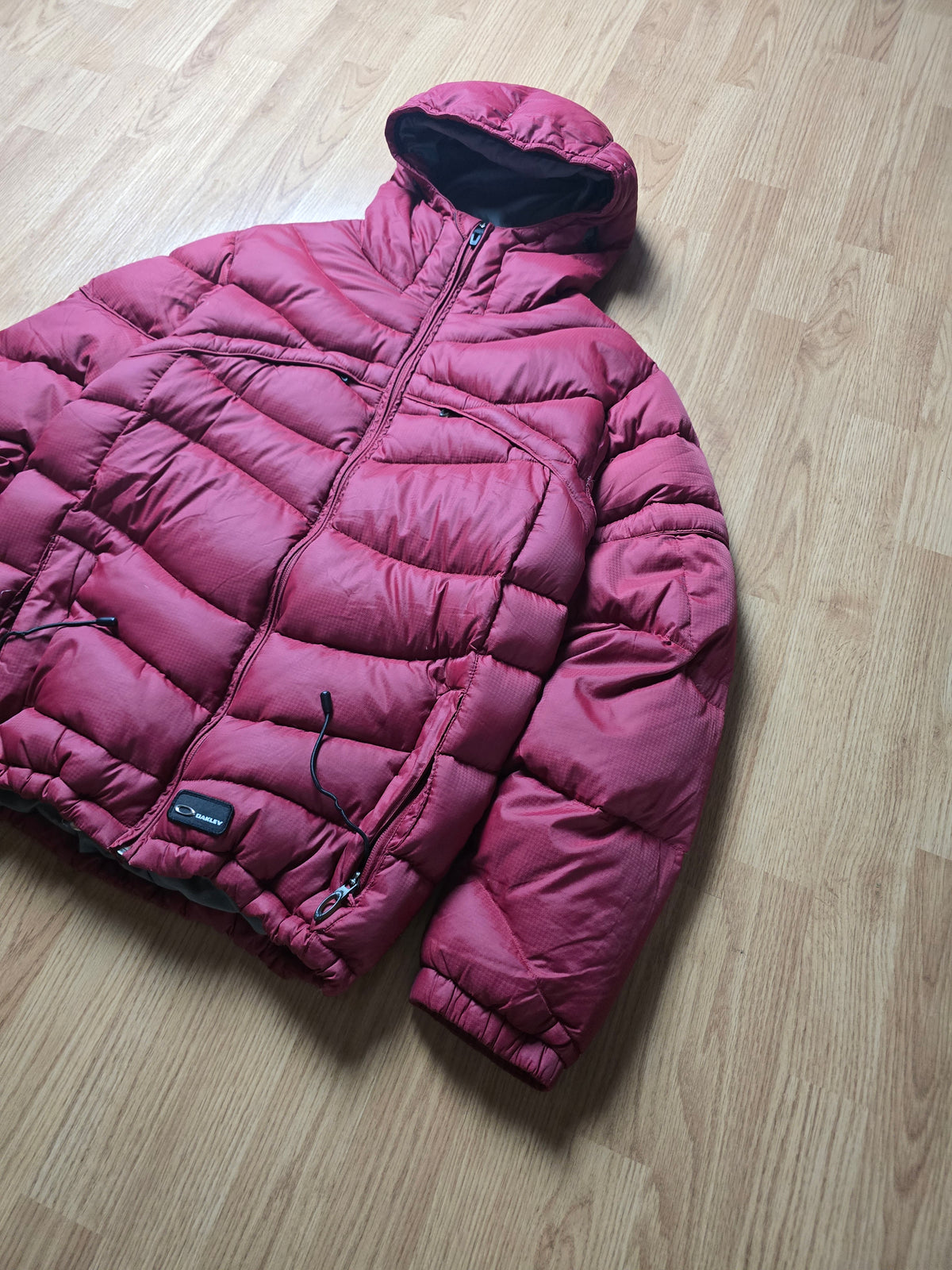 Vintage Oakley Technical Down Hooded Puffer Jacket (S/M)