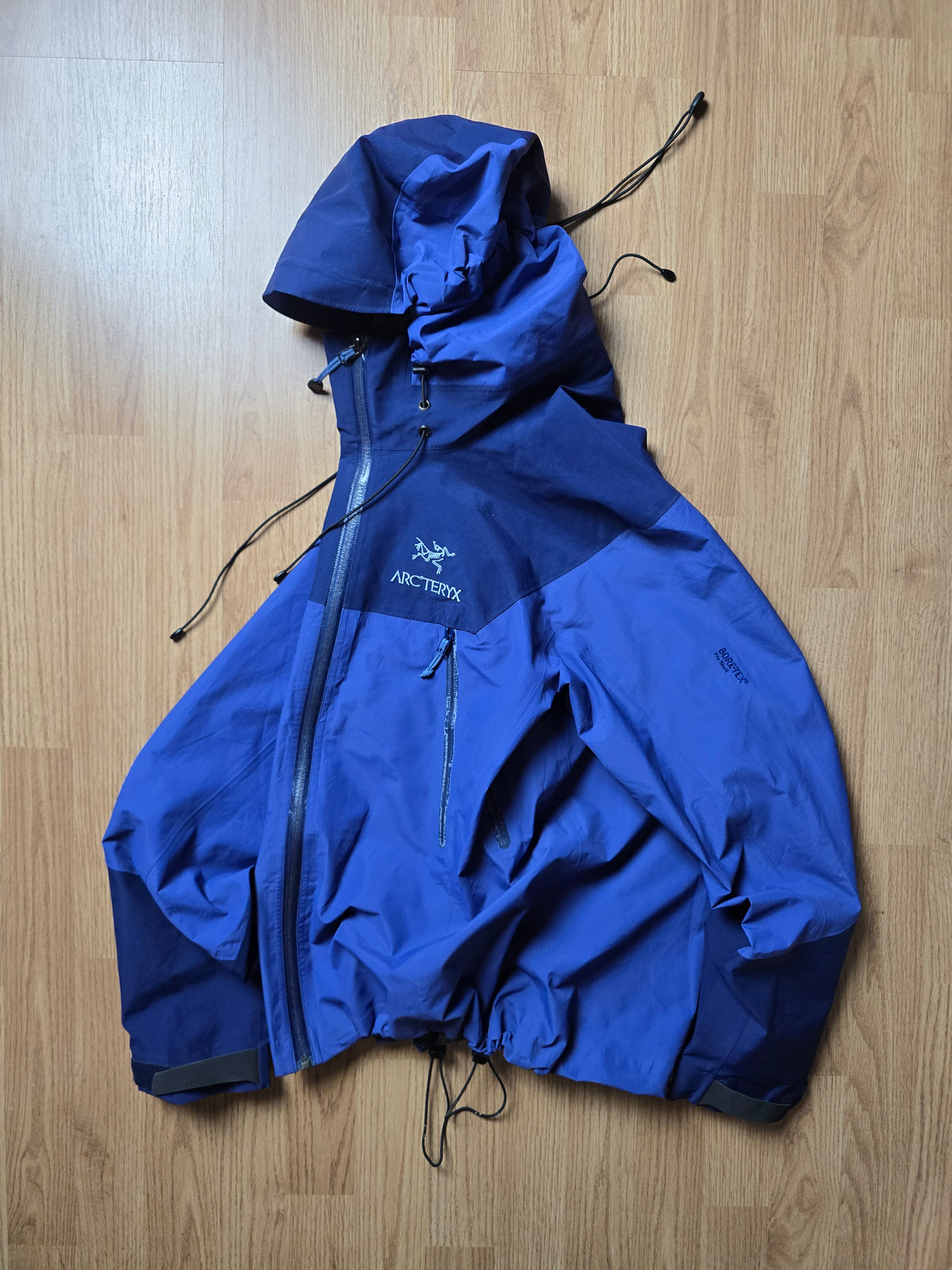 RARE W/ Arc'teryx Vintage Beta AR Gore-tex Jacket 'Indigo' (M)