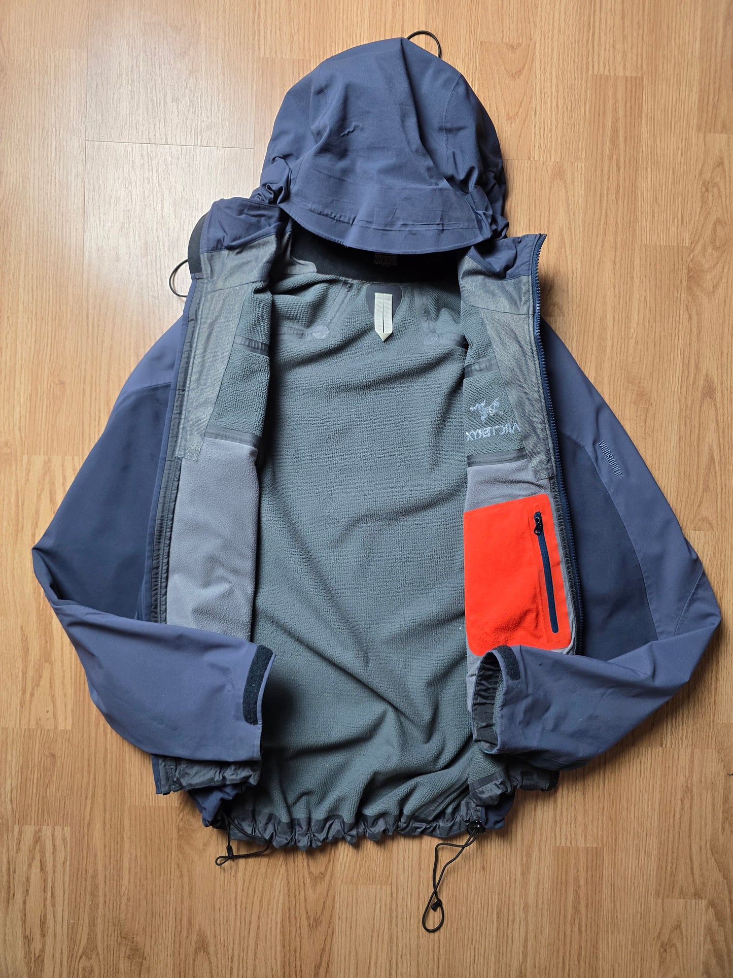 Arc'teryx 'Venta SV' Softshell Windstopper Jacket (M)