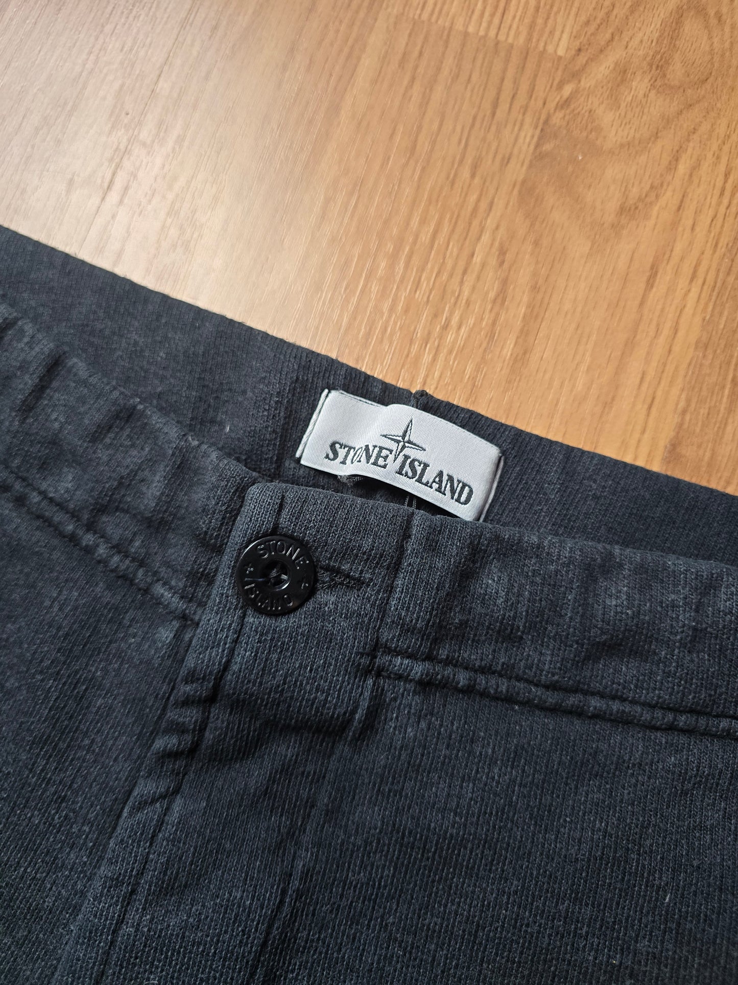 Stone Island Sweat Shorts (L)