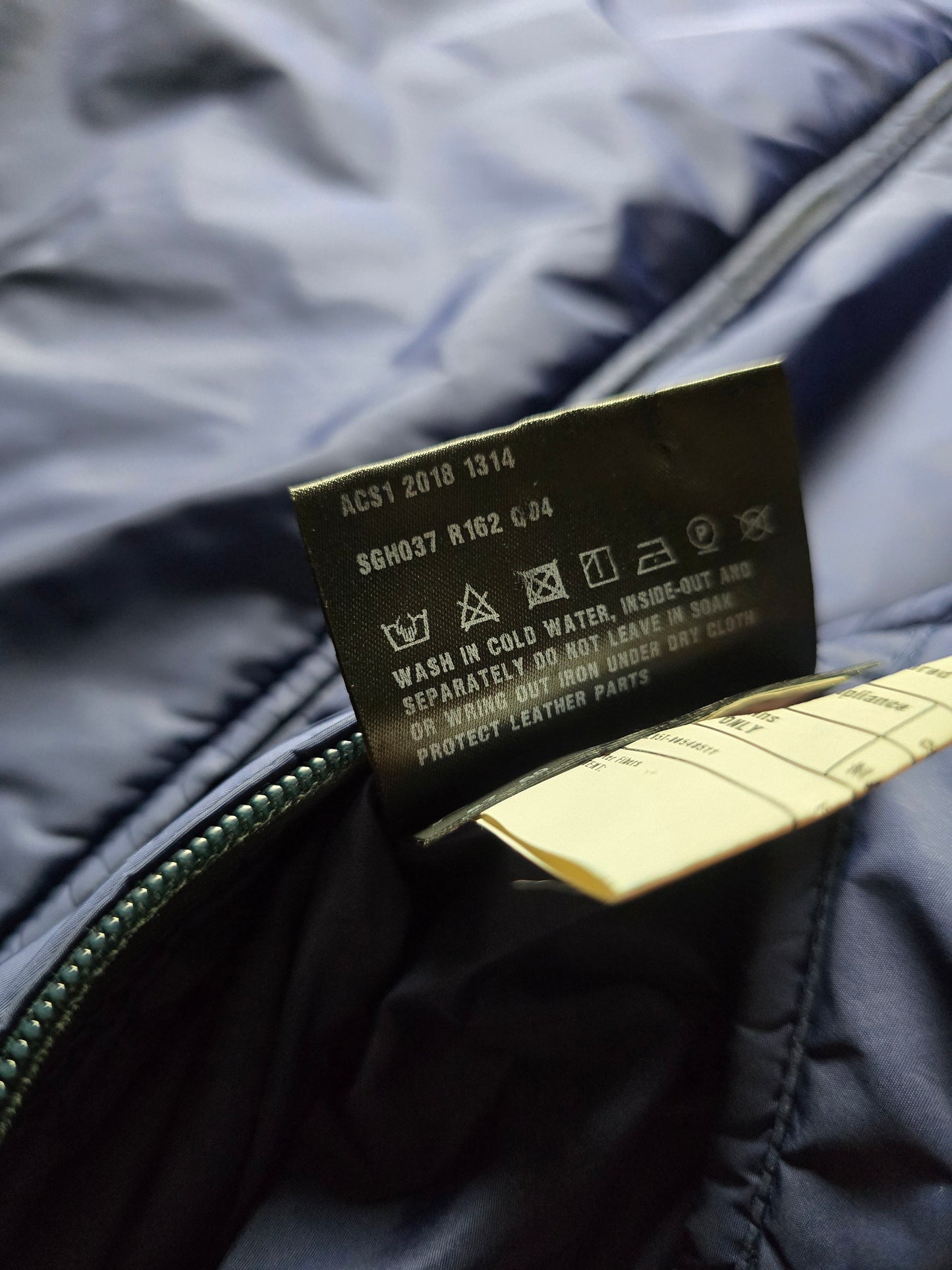 Prada Milano 2018 Reversible Nylon Puffer Jacket 50 (M/L)
