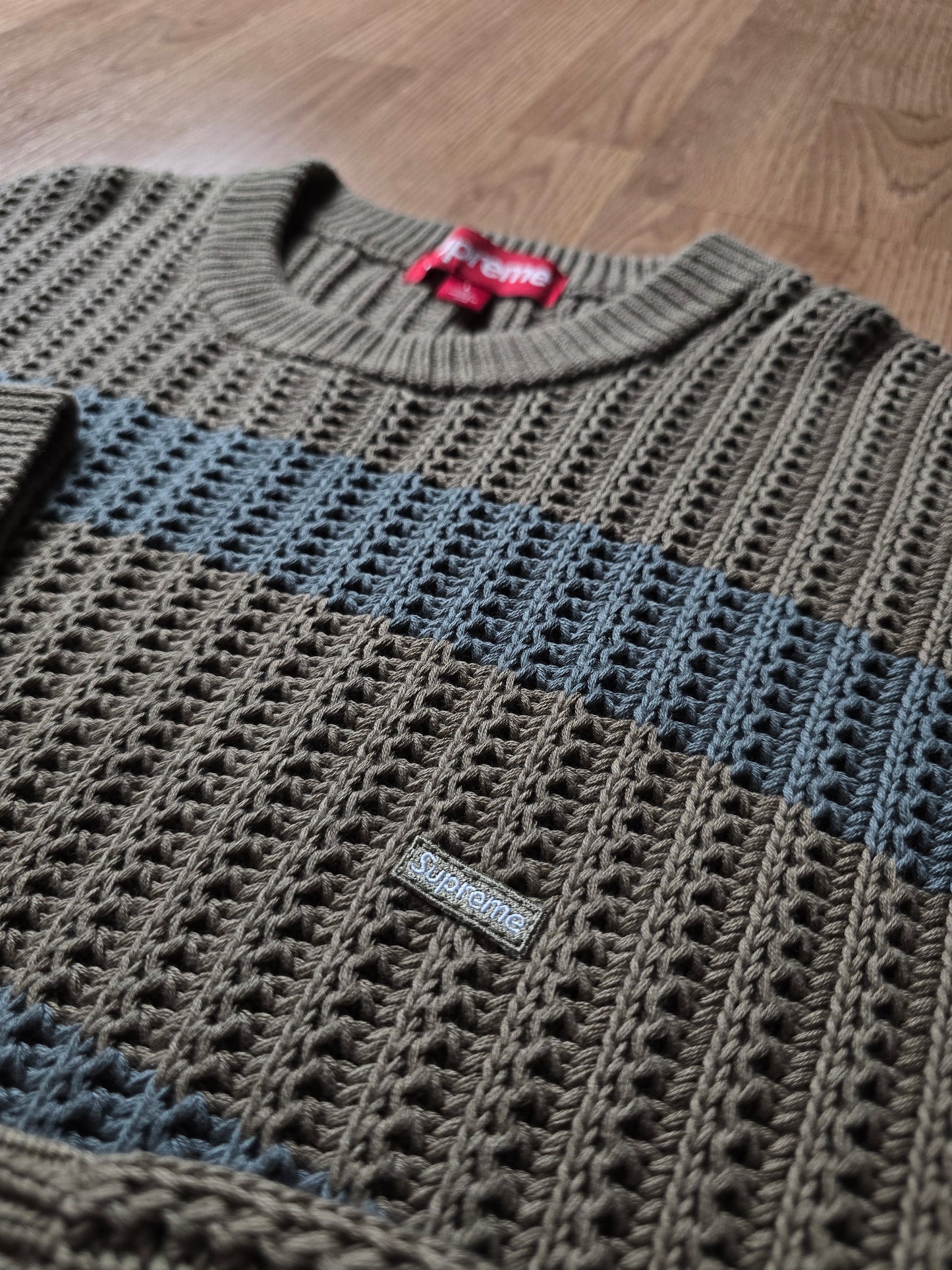 Supreme Loose Gauge Small Box Stripe Knit Sweater (L)