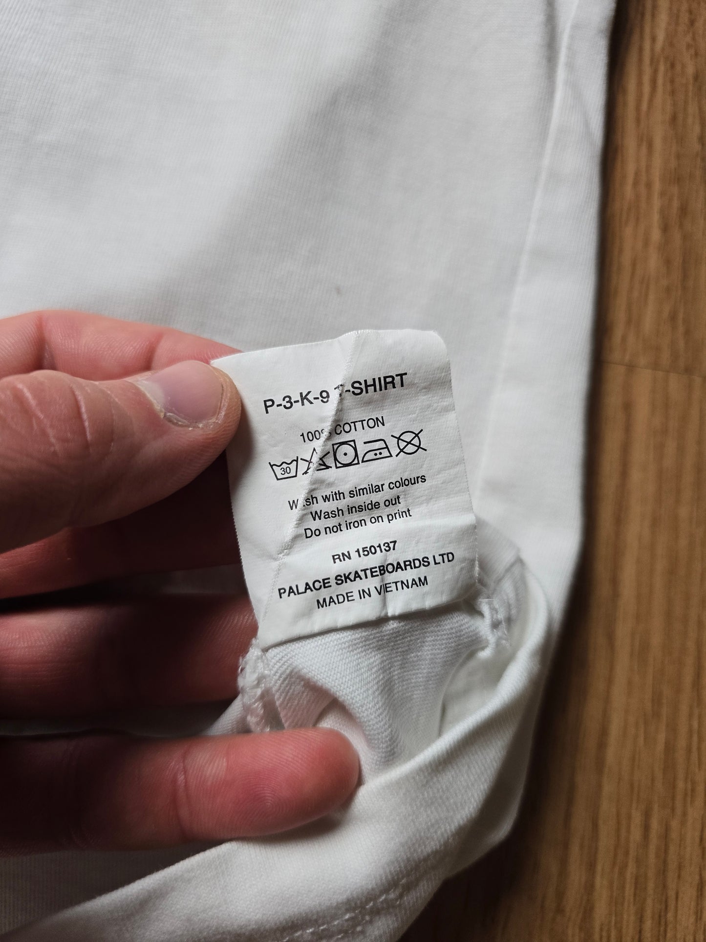 Palace P-3-K-9 T-shirt (M/L)