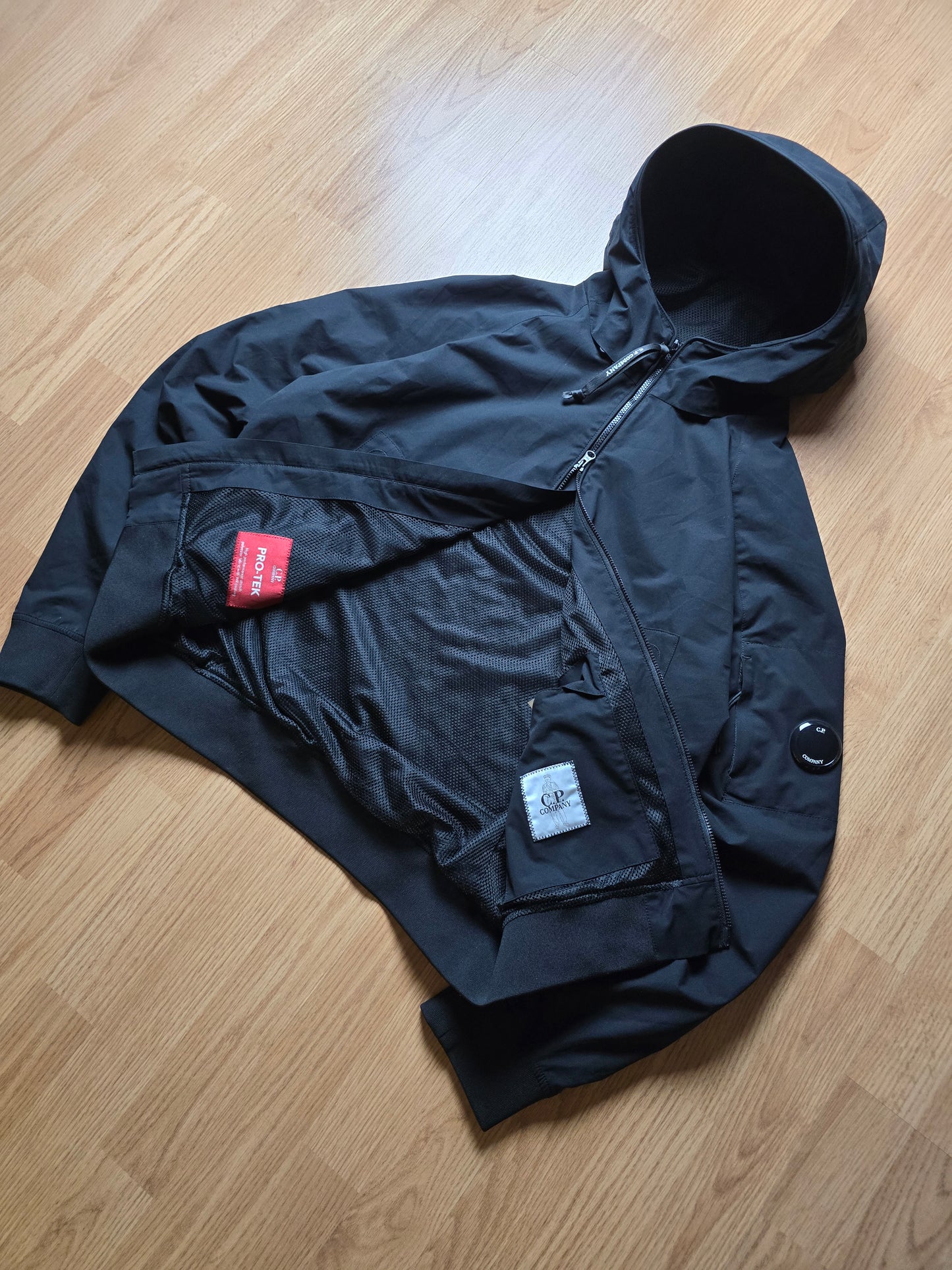 C.P. Company Pro Tek Lense Lightweight Jacket (M)