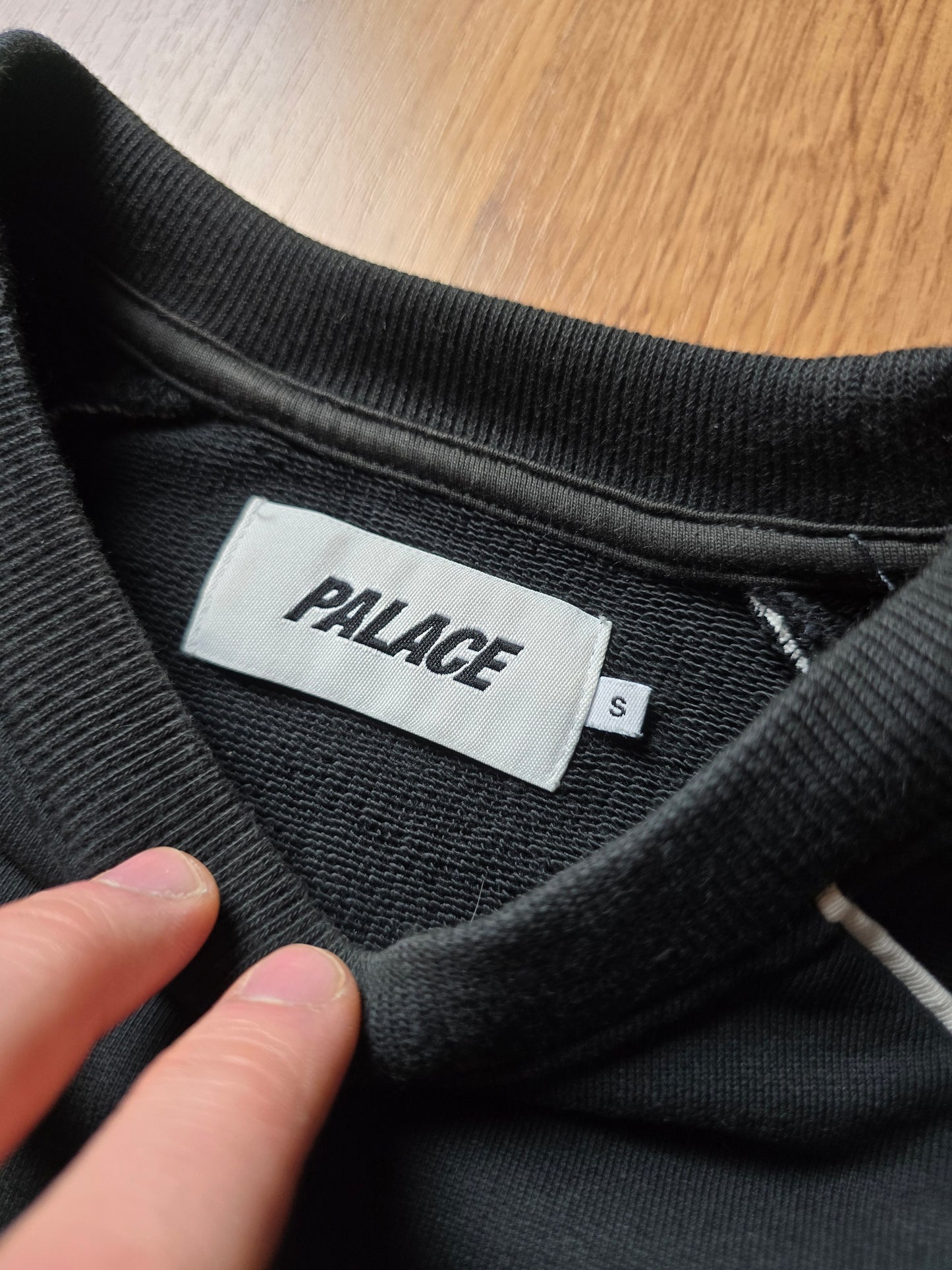 Palace Bowl Out New Zealand Crewneck Sweatshirt (S/M)