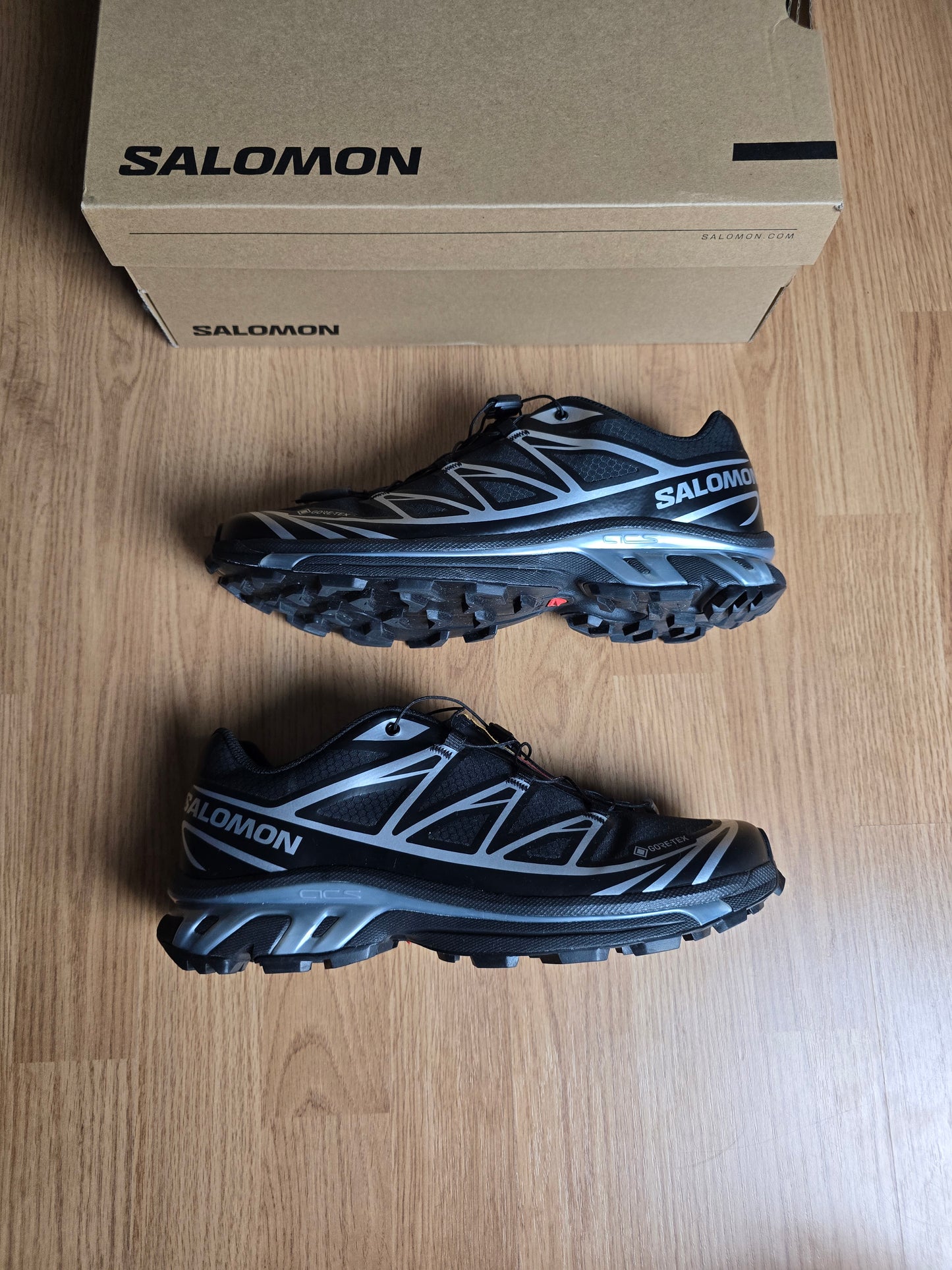 Salomon XT-6 Gore-tex Trainers (UK9)