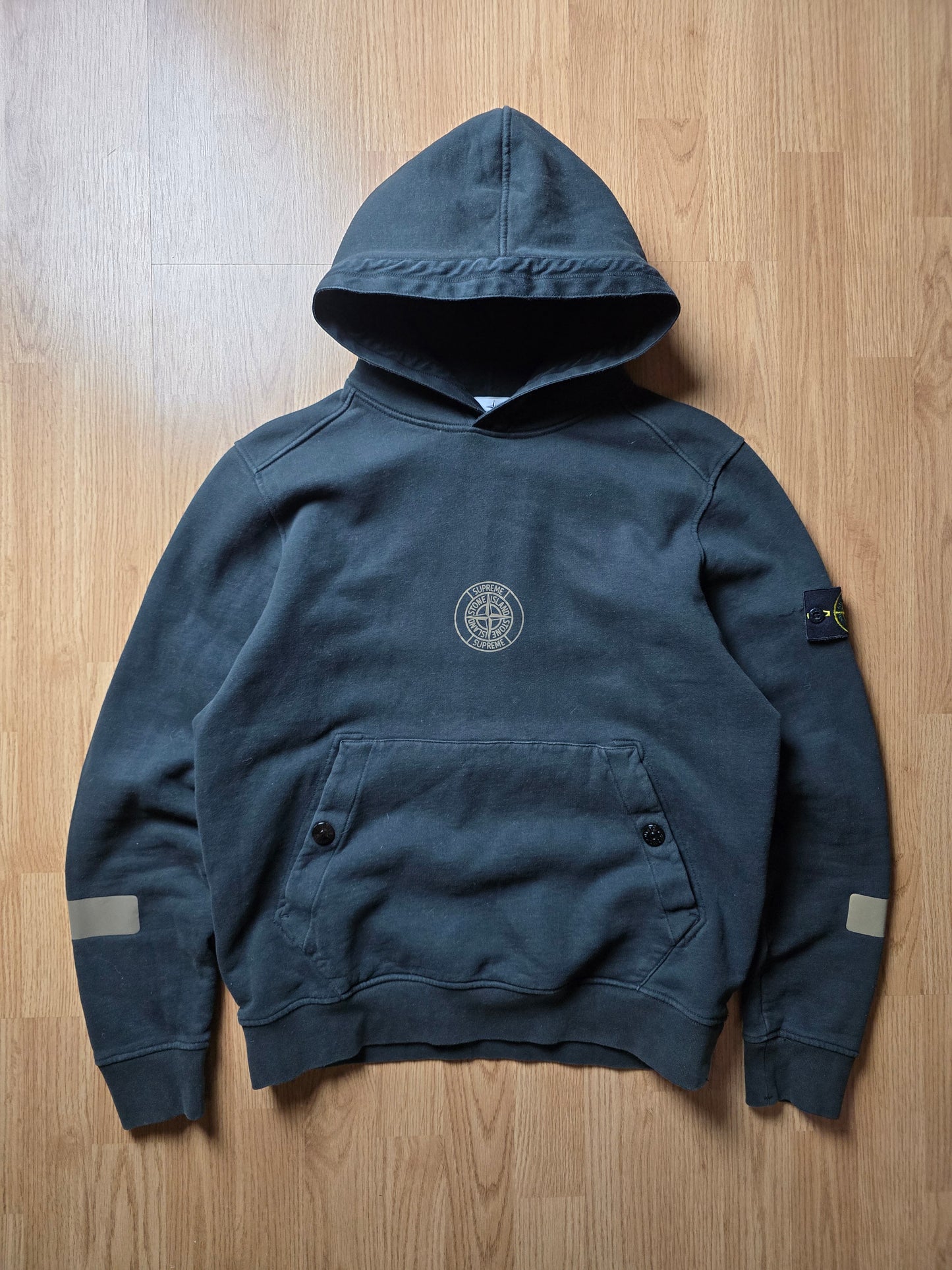 Supreme x Stone Island AW17 Reflective Hoodie (M)