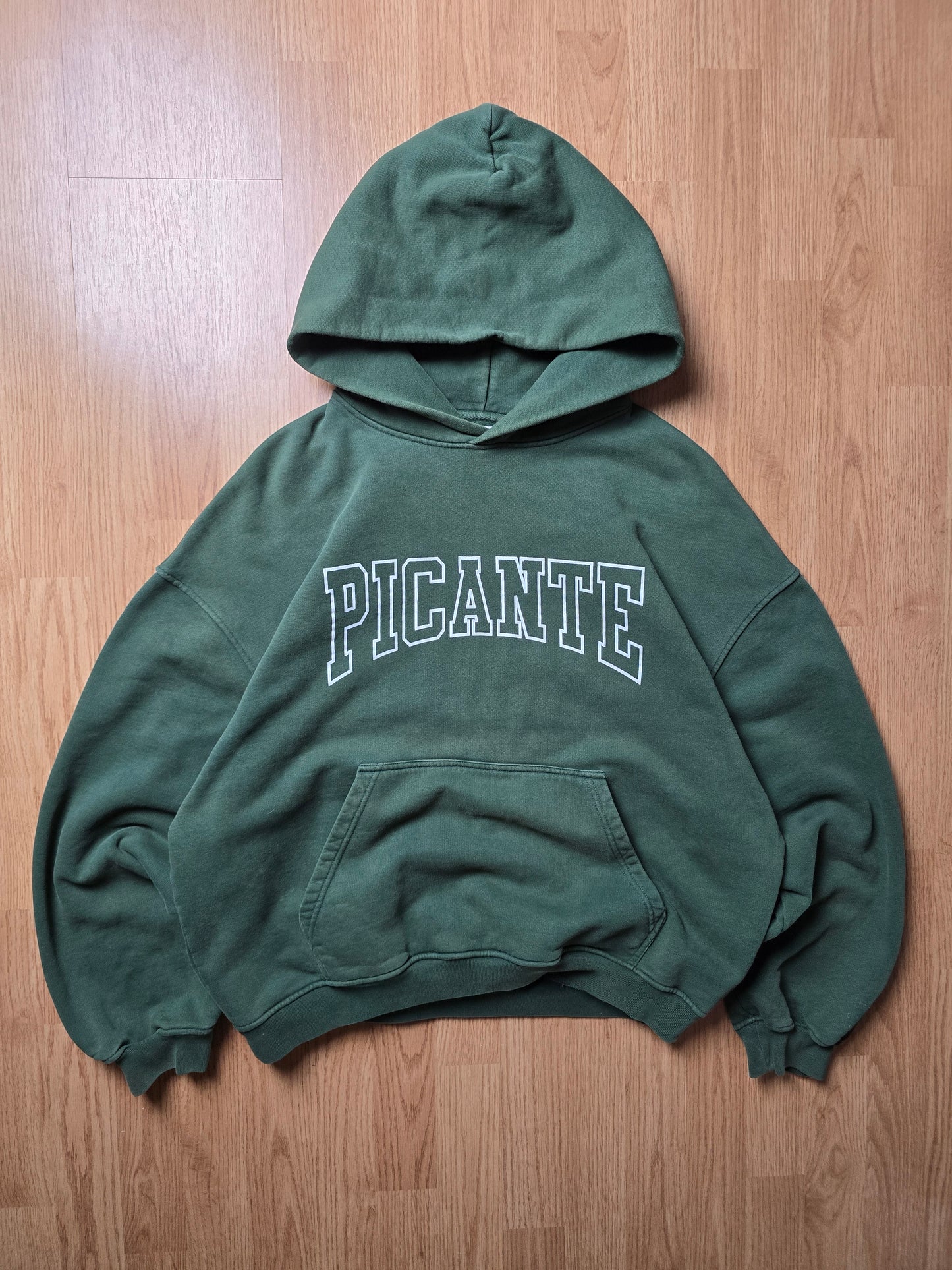 Picante Boxy Spellout Hoodie (M)