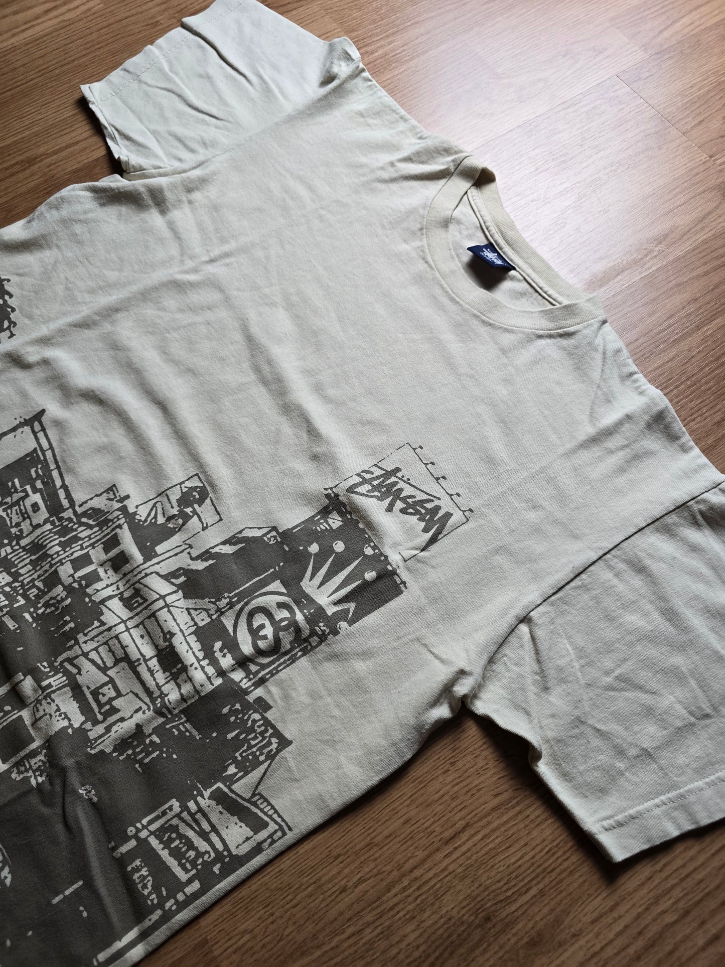 Vintage Stussy City Print T-shirt (L)