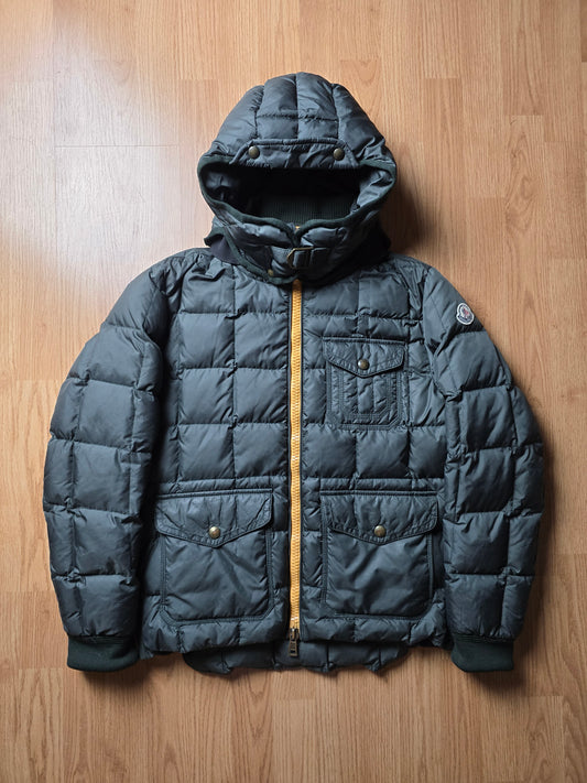 Moncler Remis Giubbotto Hooded Down Puffer Jacket (S)