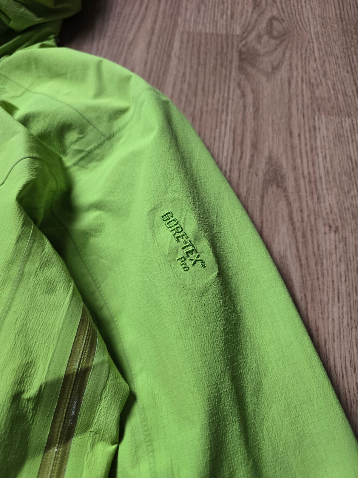 Arc'teryx 2014 Beta AR Gore-tex Technical Jacket (S)