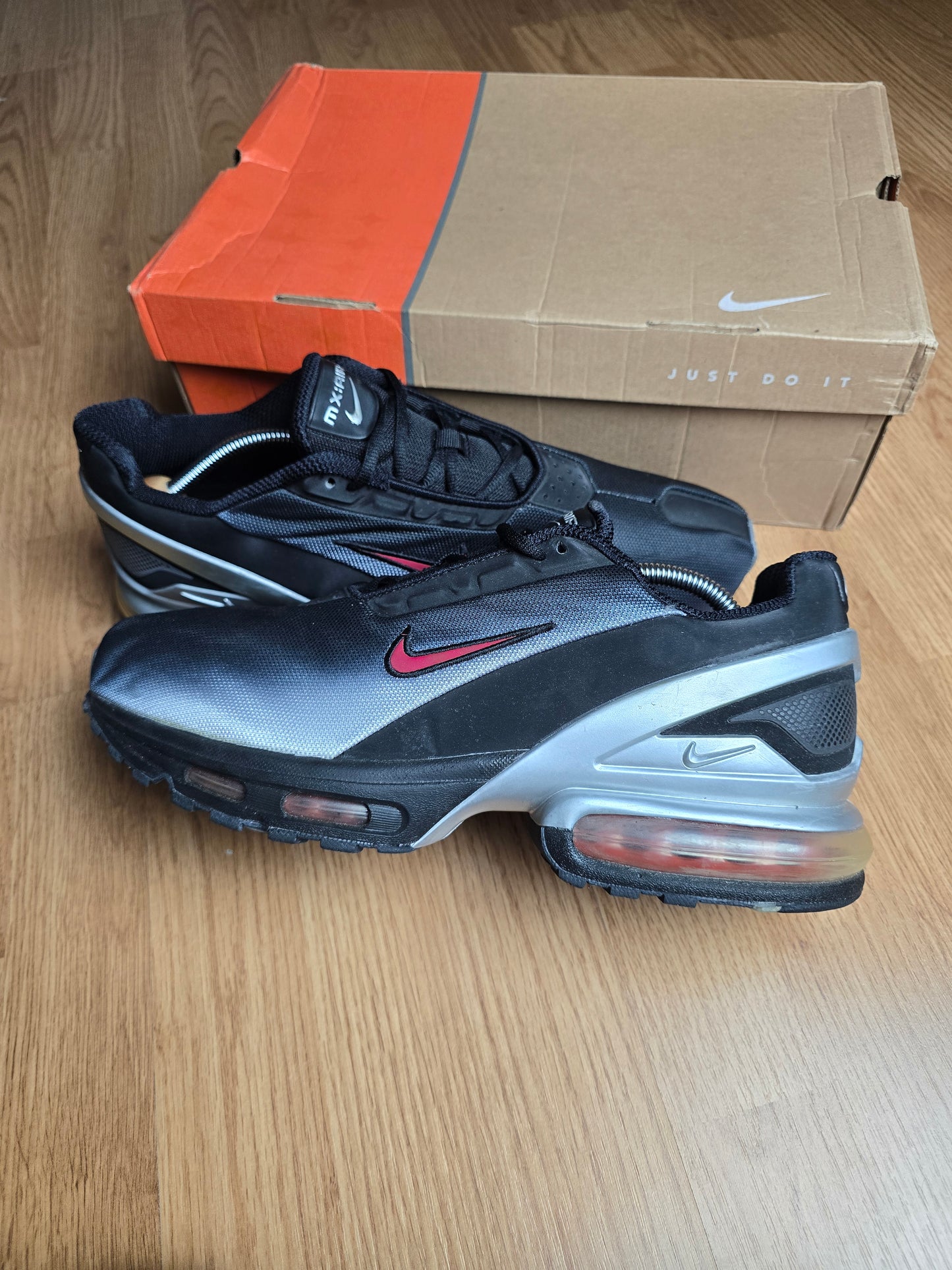 RARE Nike Air Max Majikan SAMPLE 2002 Trainers BNWB (UK12)