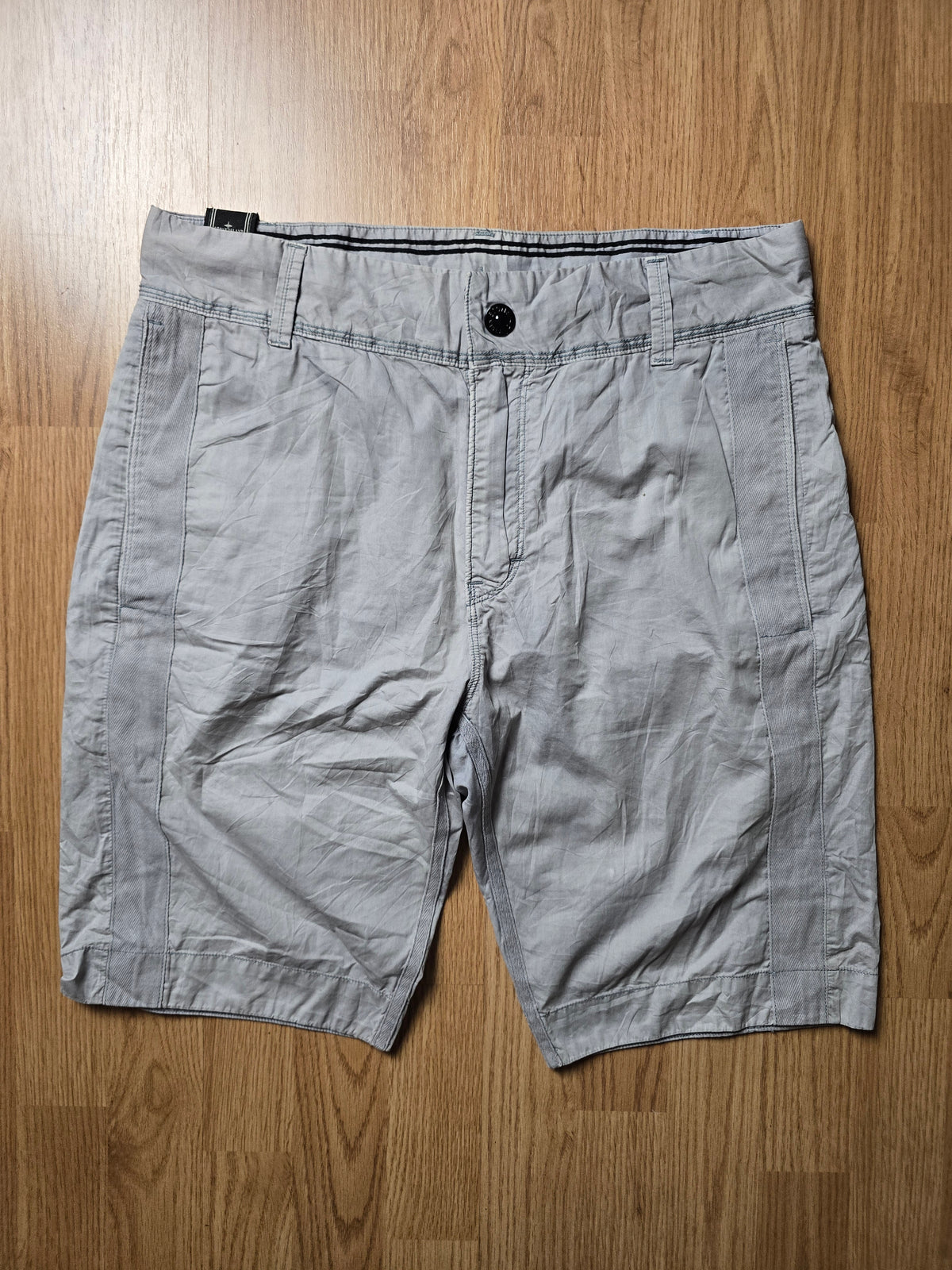 Vintage Stone Island Cotton Shorts (W32)