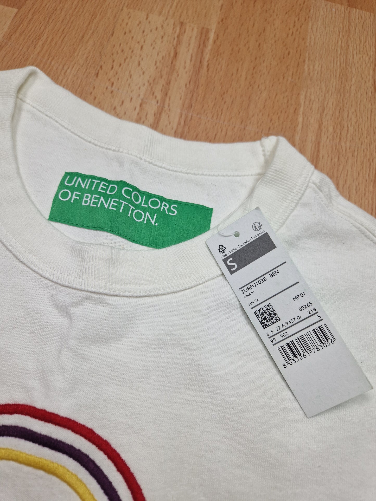 United Colors Of Benetton Embroidered T-shirt (S/M)