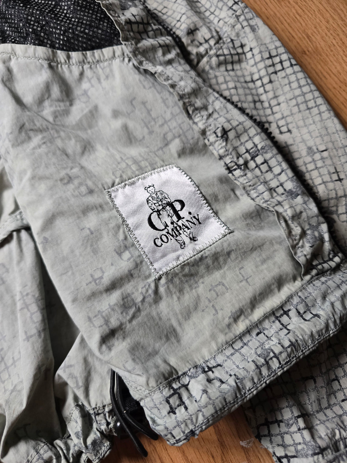 C.P. Company 50 Fili Grid Camo Lens Jacket (M)
