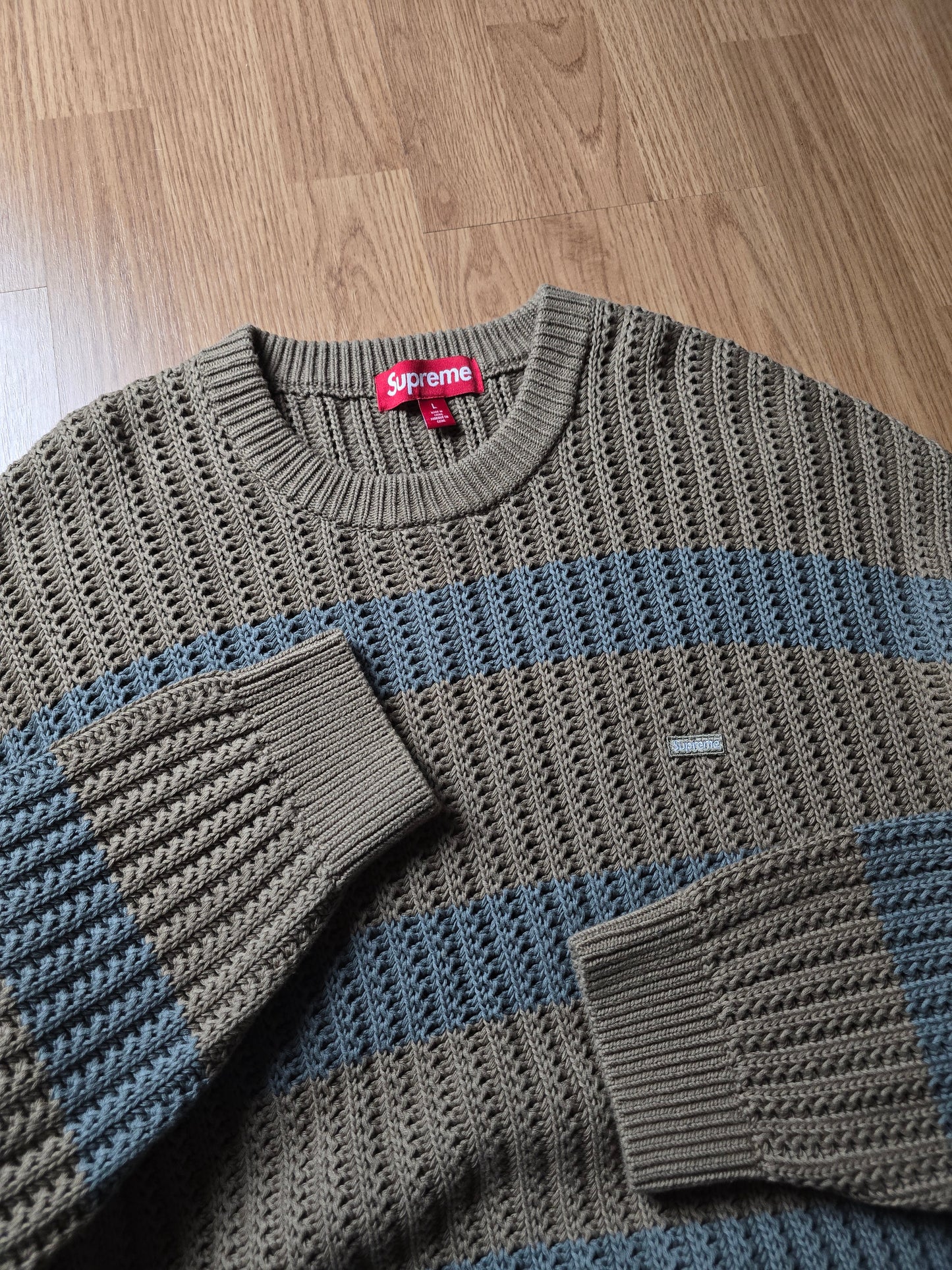 Supreme Loose Gauge Small Box Stripe Knit Sweater (L)