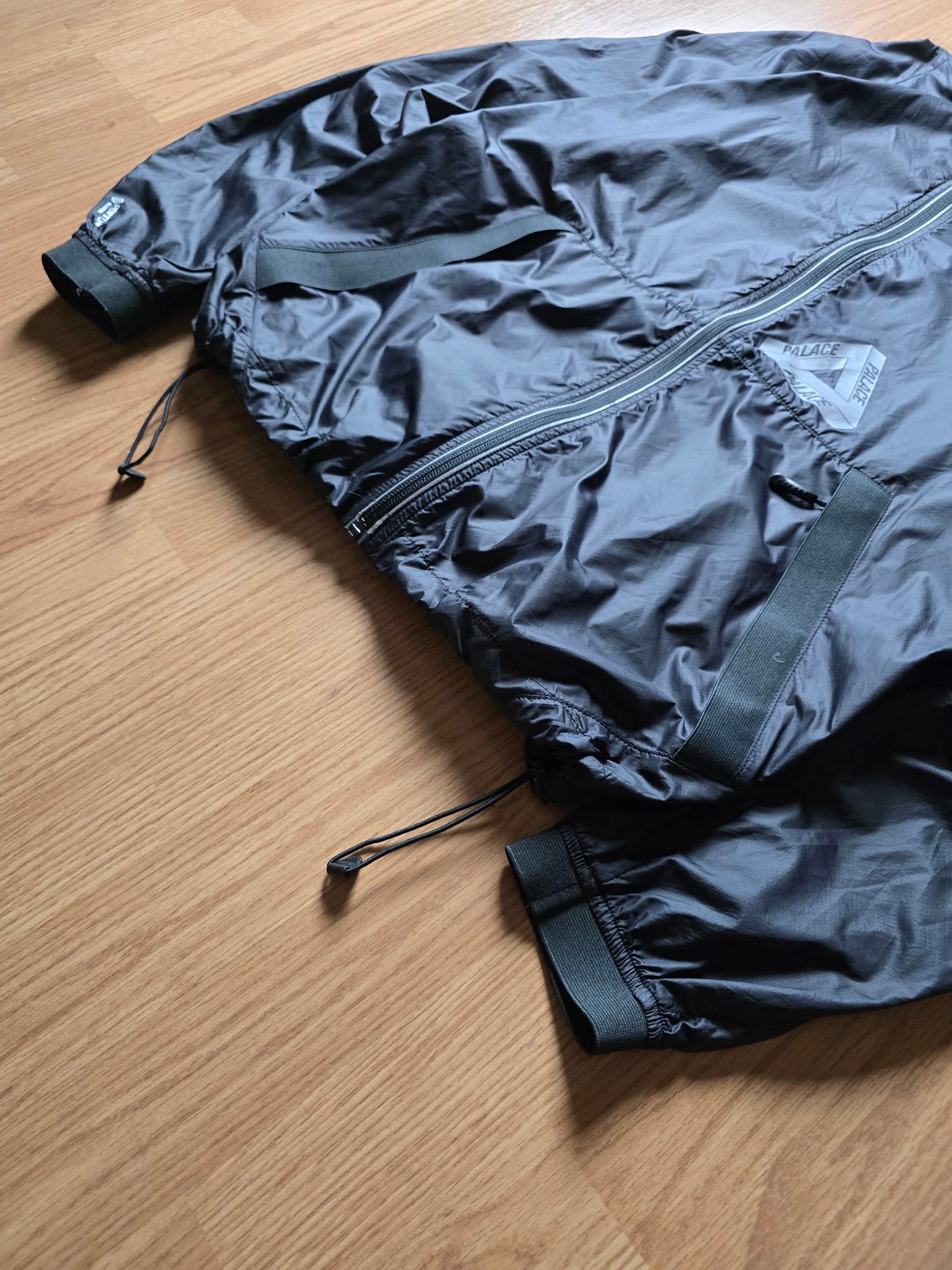 Palace Pertex Lighter Windbreaker Jacket (M)