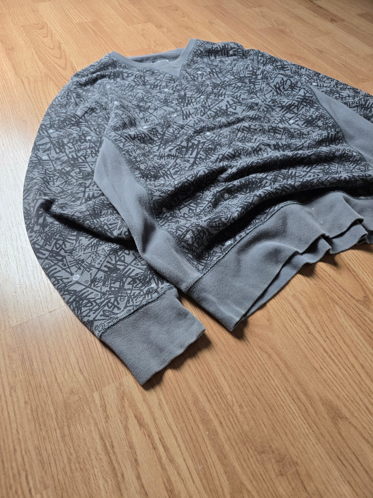 00s Stussy All-Over Graffiti Print Crewneck Sweatshirt (L)