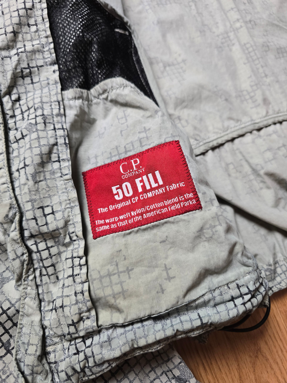 C.P. Company 50 Fili Grid Camo Lens Jacket (M)