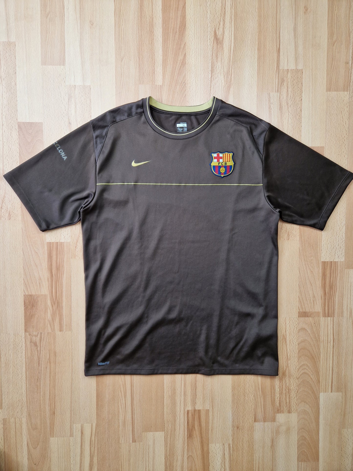 08-09 Nike Barcelona Training Kit (L/XL)