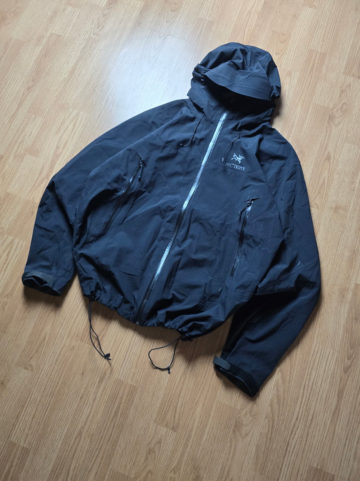 Arc'teryx 2015 Beta SL Gore-tex Jacket (L)