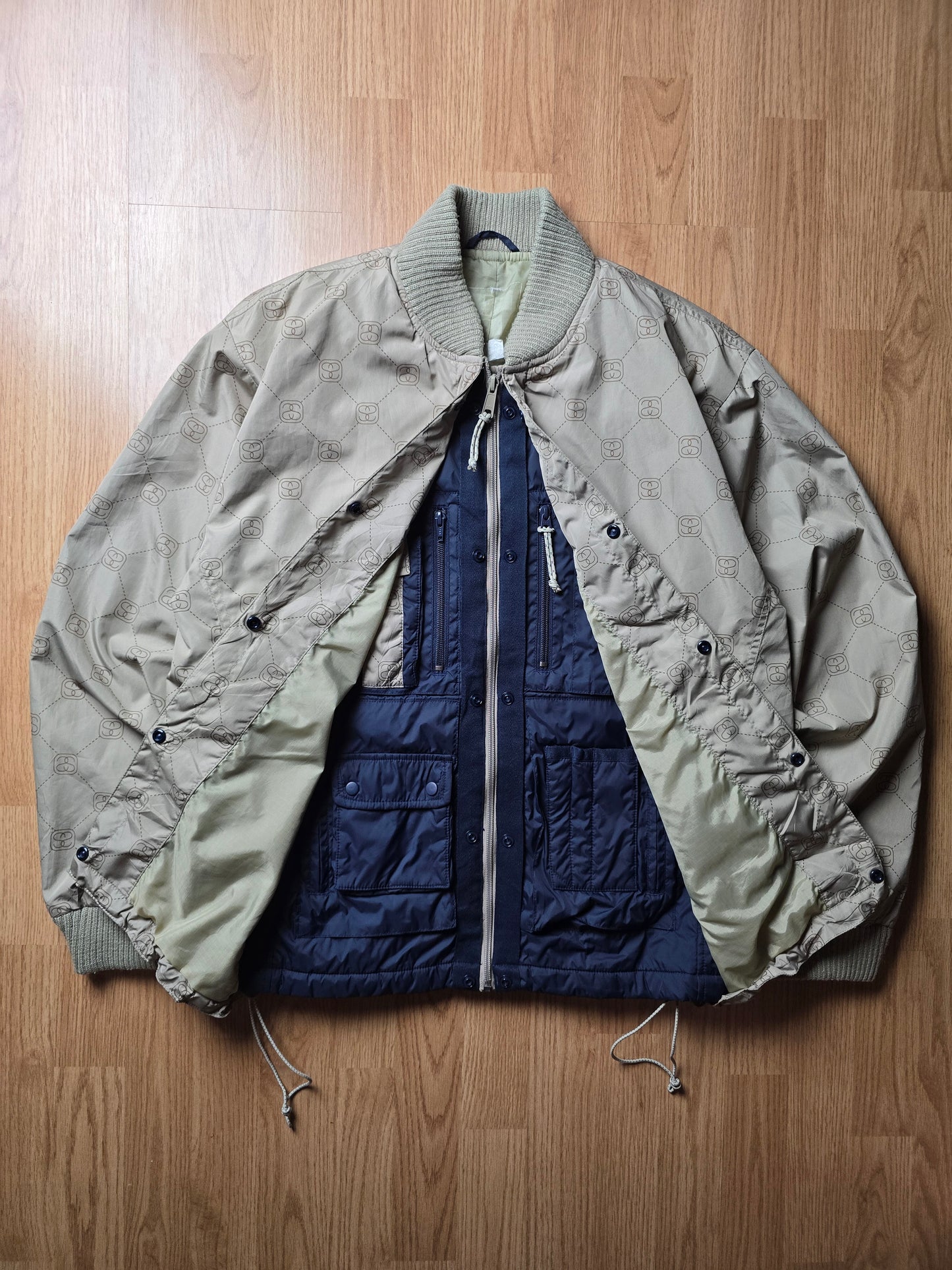 RARE 90s Stussy F.I.T Technical 2-in-1 Monogram Bomber Jacket (L)